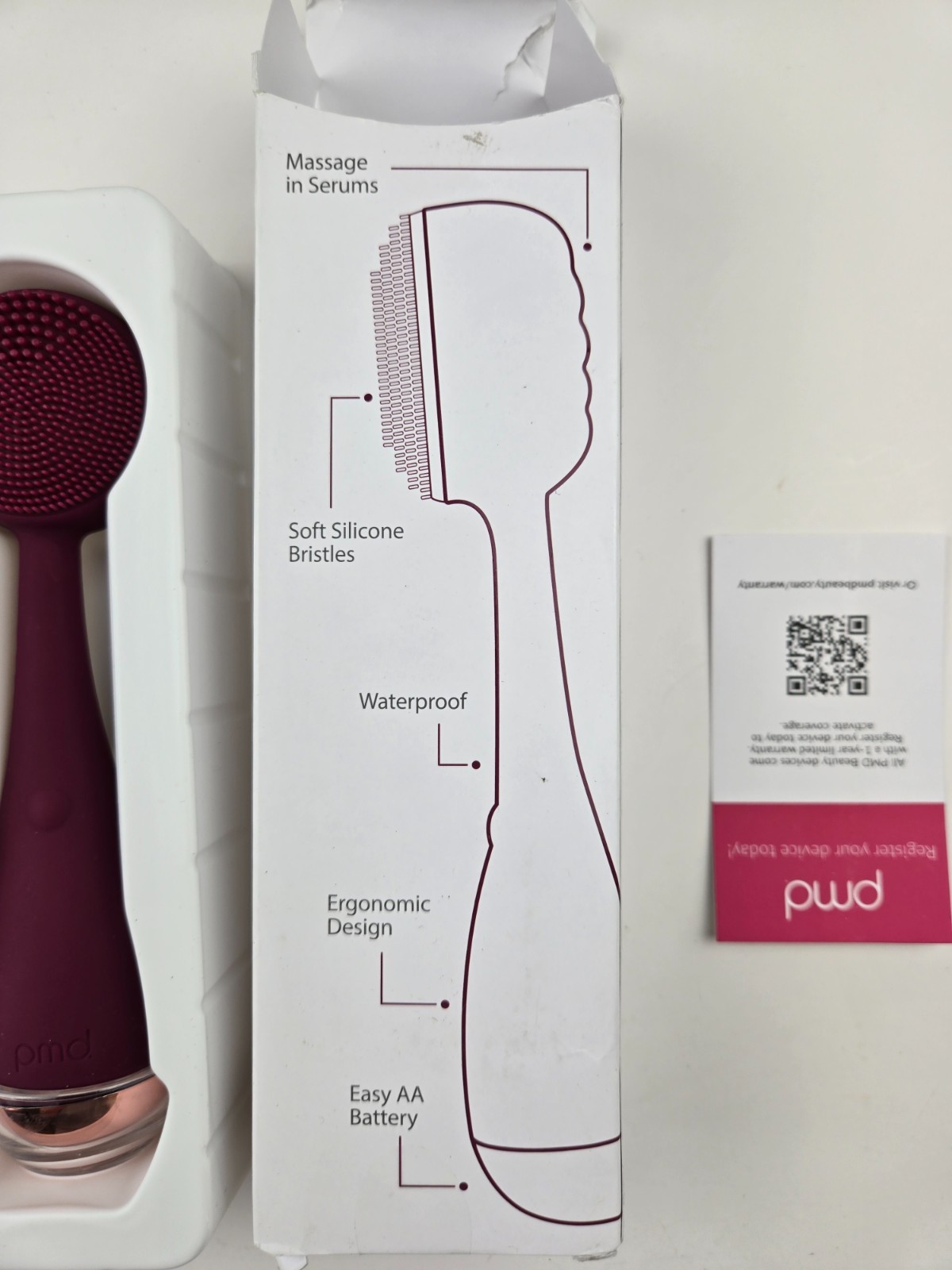 PMD Clean – Smart Facial Cleansing Device with Silicone Brush & Anti-Aging