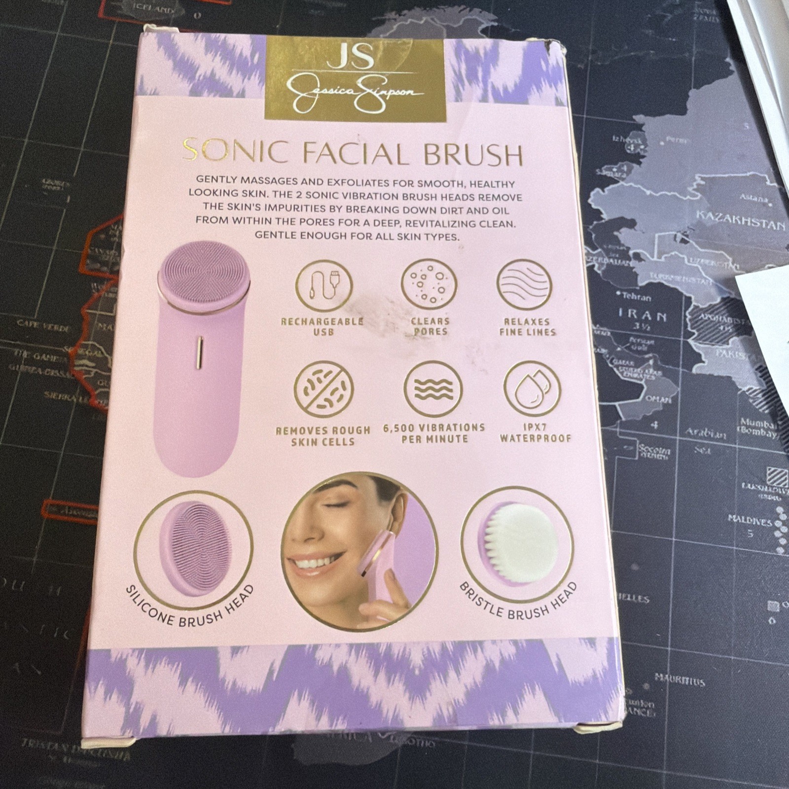 JESSICA SIMPSON Sonic Facial Brush Cleanser & Massager – Brand New Unopened