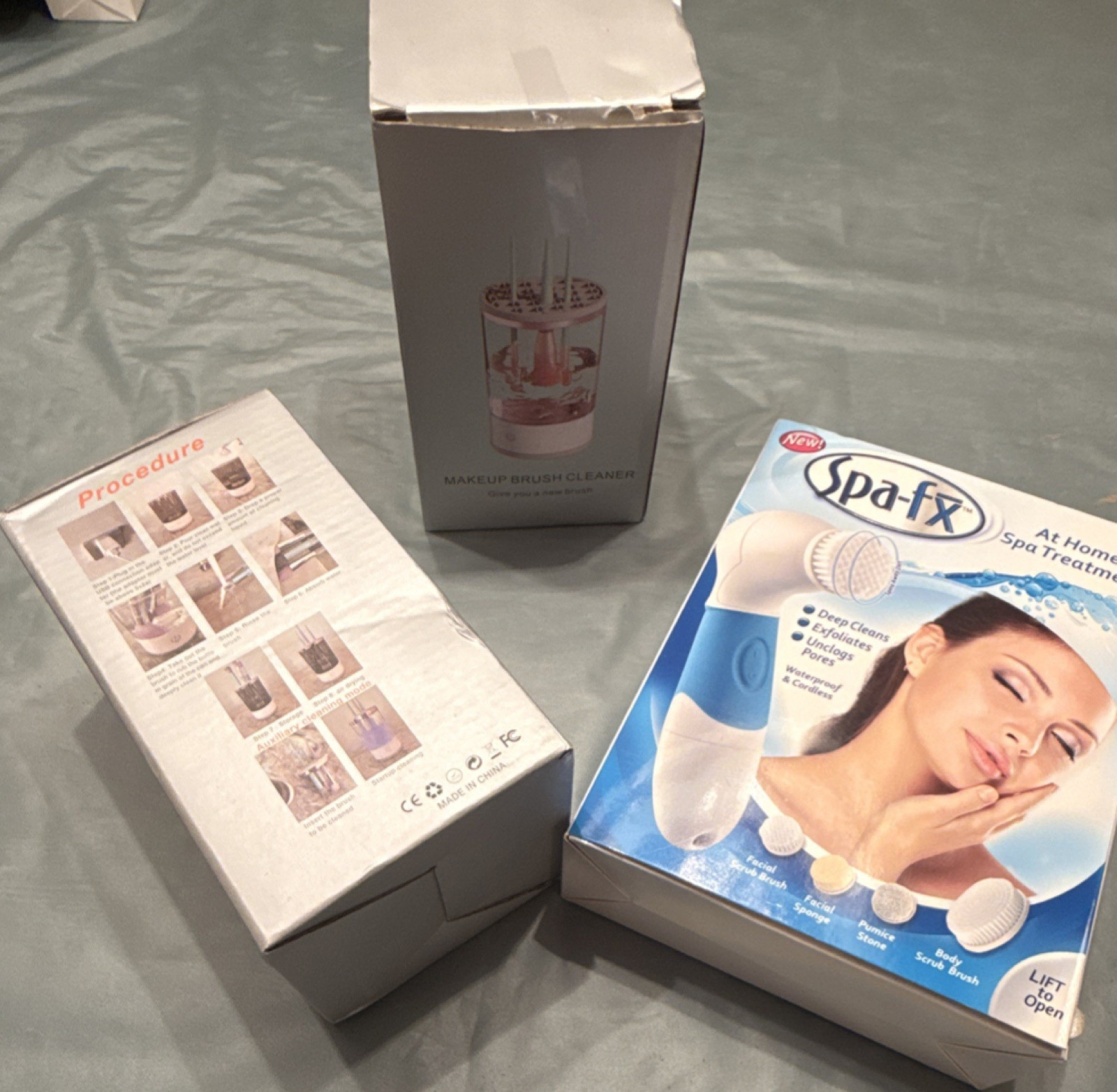Spa-fx Electric Facial Brush Deep Cleans Exfoliates Unclogs Pores White Blue
