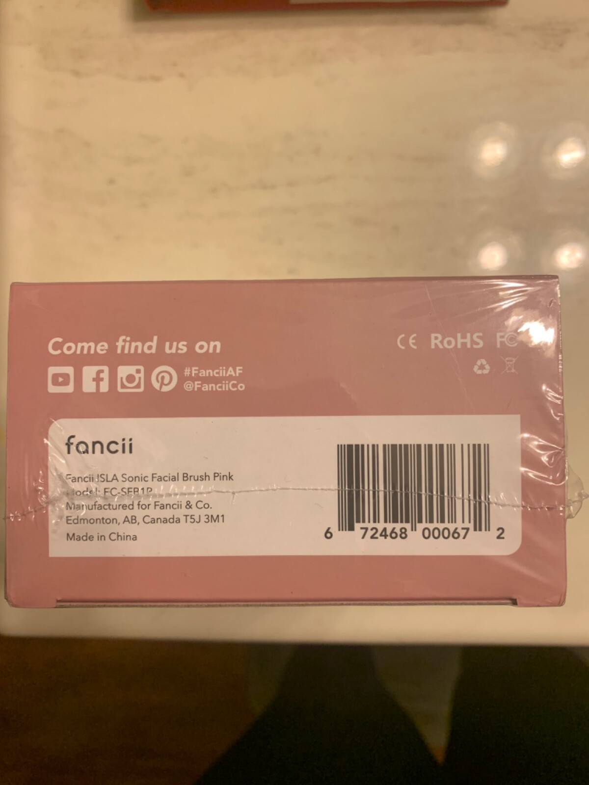 ISLA Fancii Sonic Facial Brush Pink w/Charging base/cord NEW