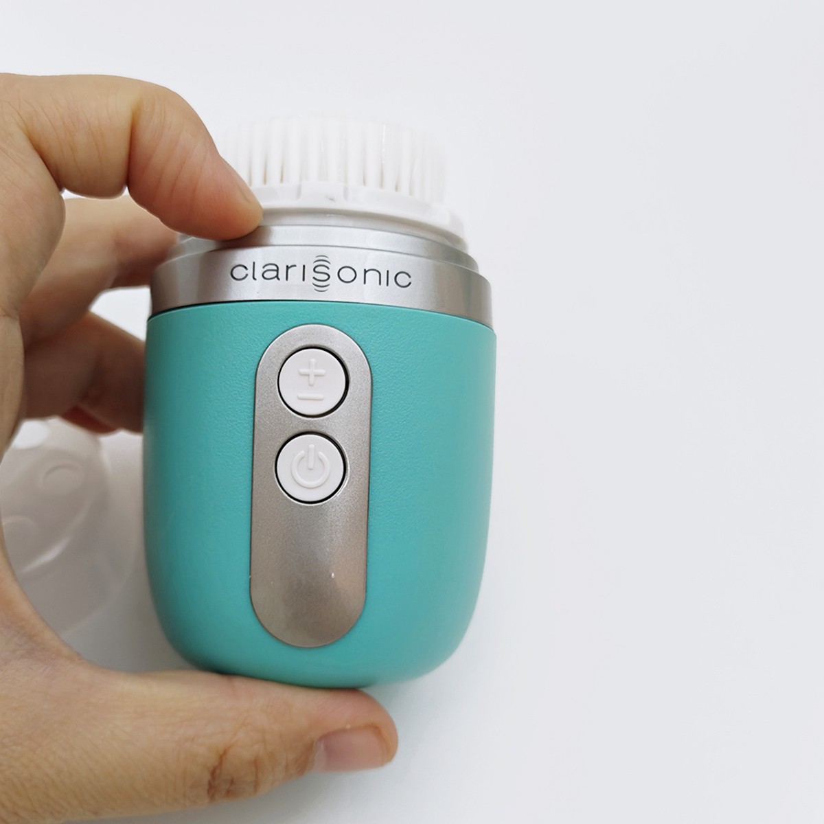 New In Box Clarisonic Mia Fit Skin Cleaning Face Brush PINK/WHITE/BLUE/ BLACK US