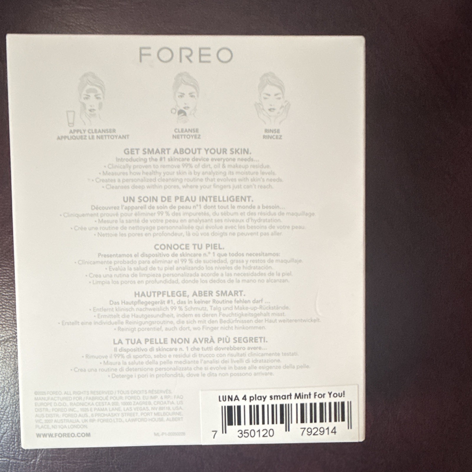 FOREO LUNA 4 play smart Mint Facial Cleansing Device Wireless Silicone Battery
