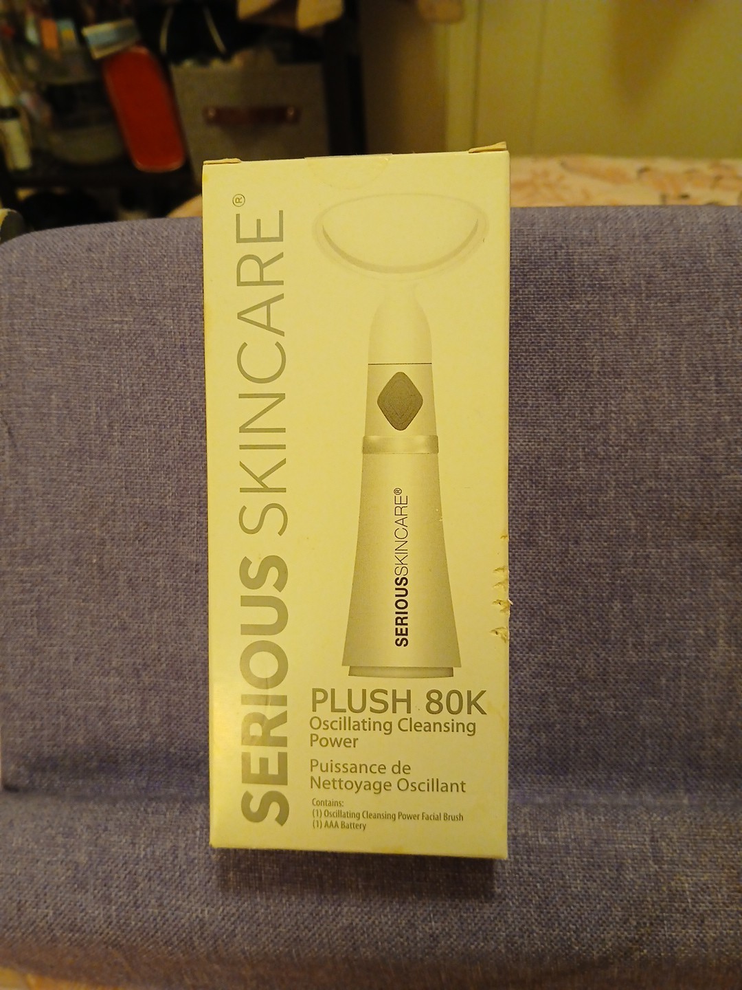 SERIOUS SKINCARE PLUSH 80K OSCILLATING CLEANSING BRUSH w/BATTERY BRUSH IS SEALED
