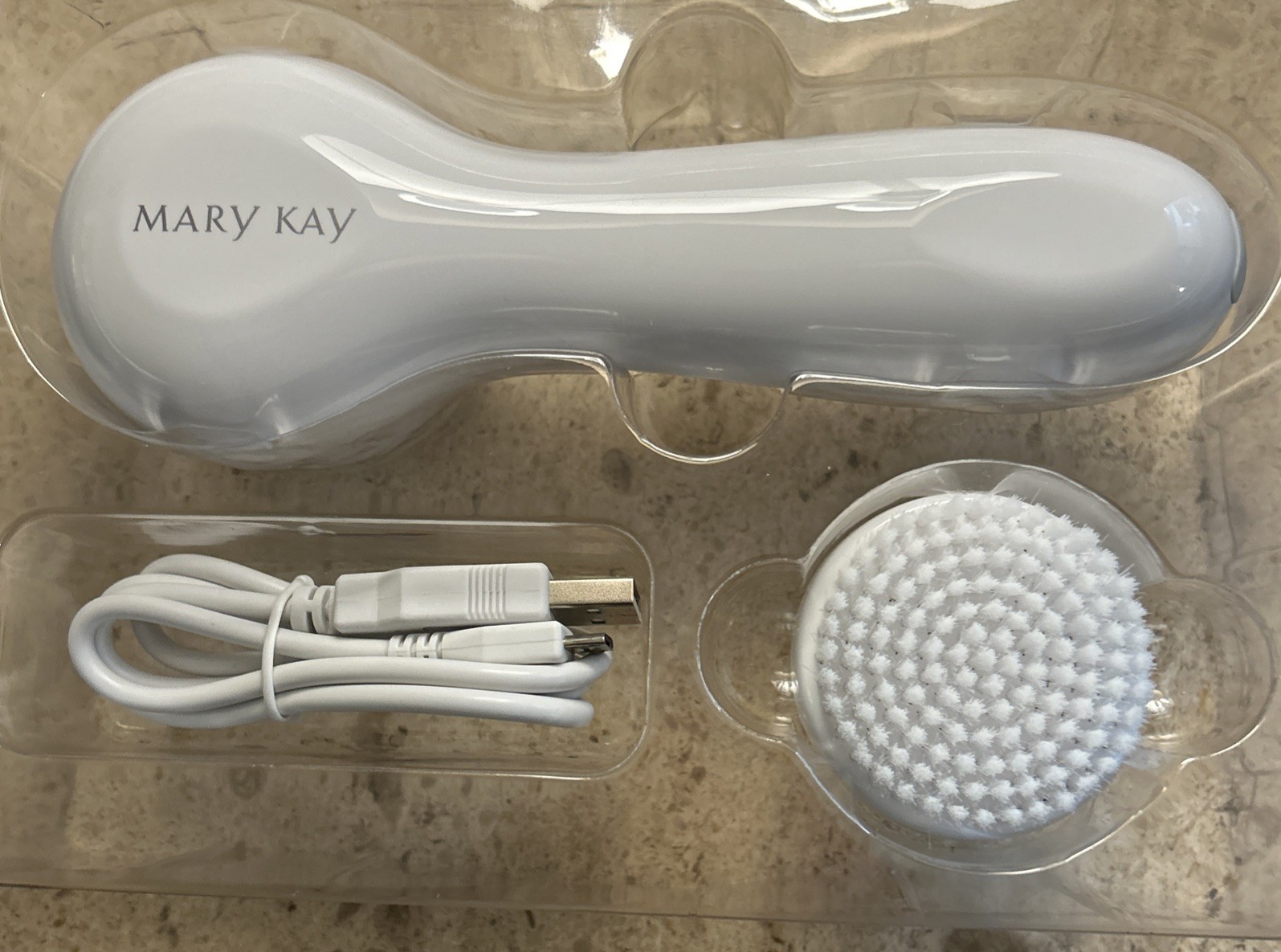 Mary Kay Skinvigorate Sonic Skin Care System Facial Cleansing Brush Damaged Box