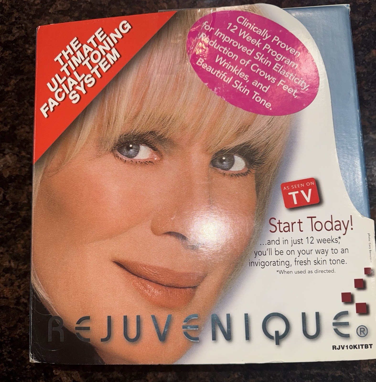 Linda Evans Rejuvenique Ultimate Facial Toning System VTG Blue NIB RJV10KITBT