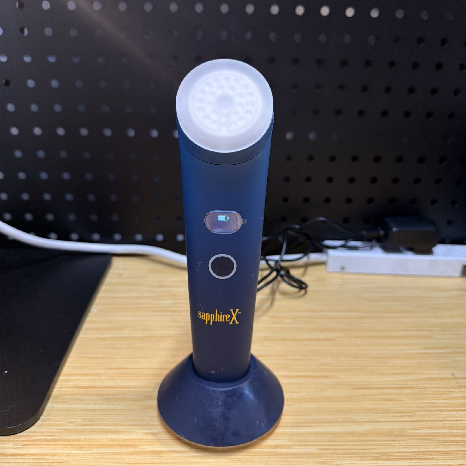 Sapphire X Blue Light Skin Care – Professional Grade Retail Price Over $6,000 *