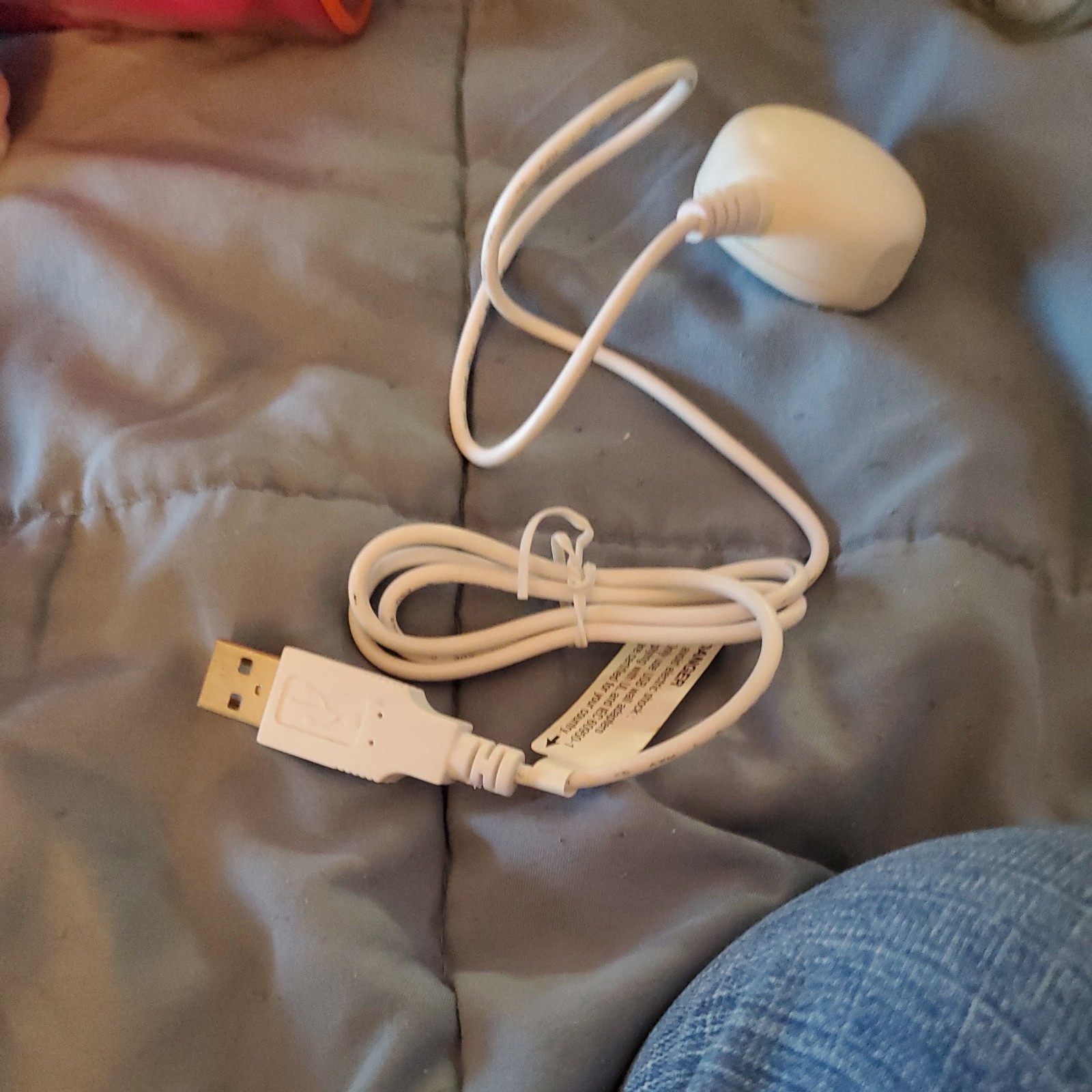 CLARISONIC MIA 2 SKIN CLEANSING DEVICE accessories and travel case included