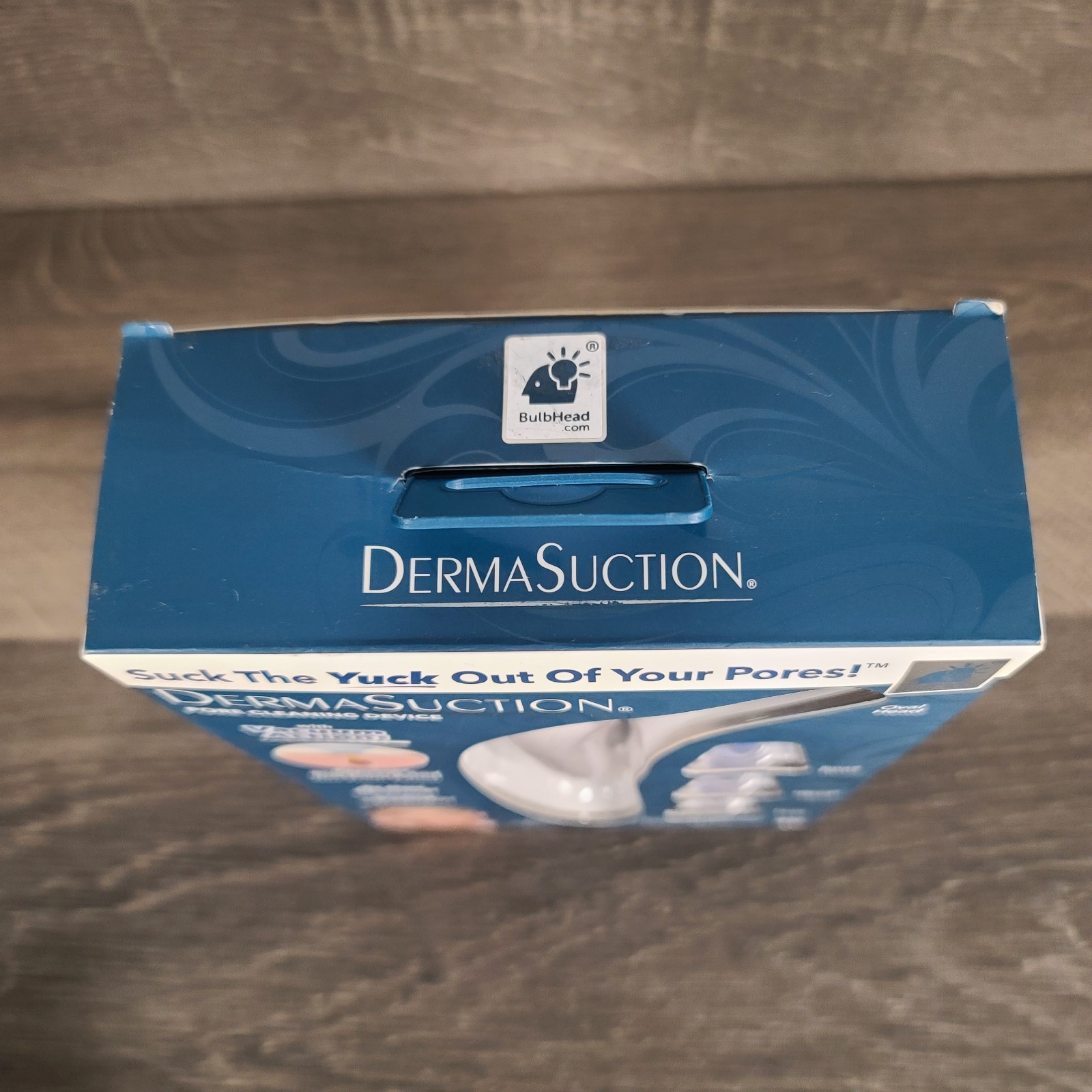 New Open Box DermaSuction Pore Cleaning Device With Vacuum Action