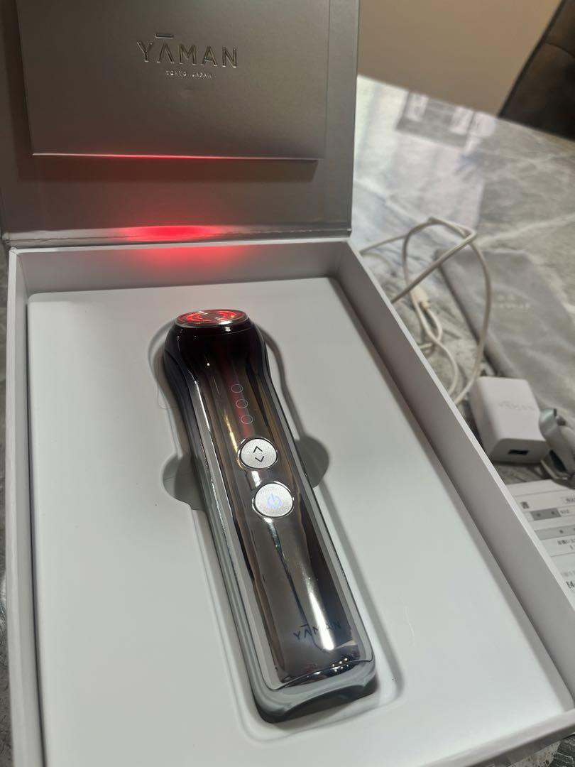 YA-MAN Bloom WRS12-YL Facial RF EMS LED Beauty Device Tested Complete No Gel