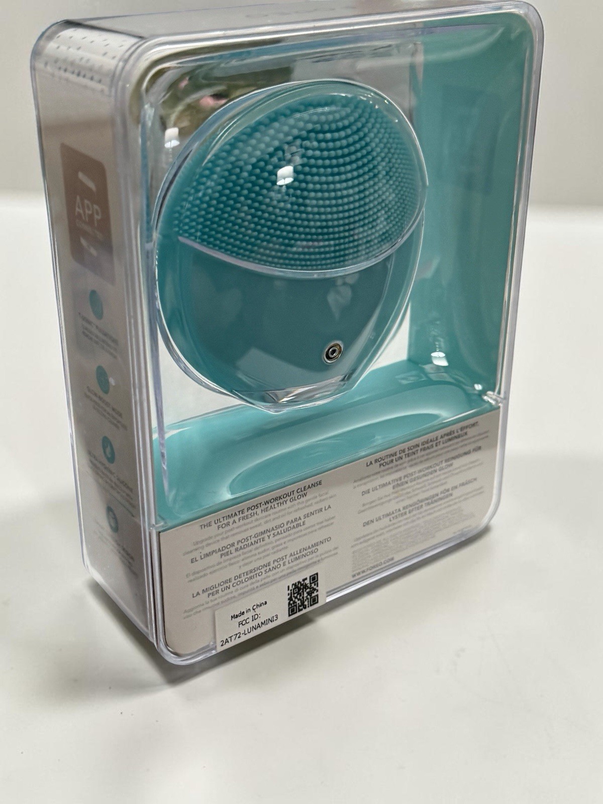 NIB~ Foreo Luna Mini 3 Smart Facial Cleanser Massage Silicone Mint