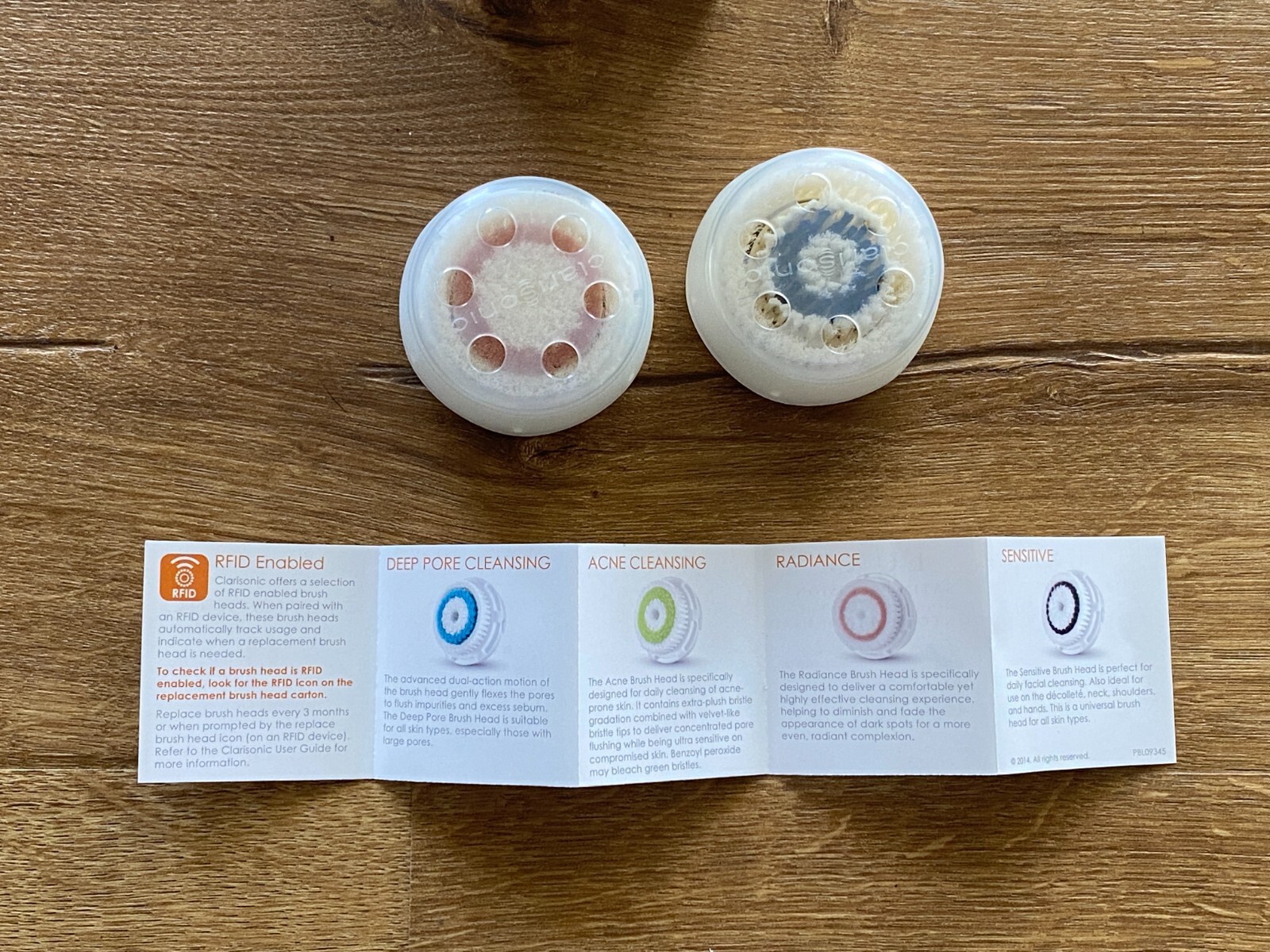 Clarisonic Brush Head 1x Deep Pore Cleansing + 1x Radiance BRAND NEW