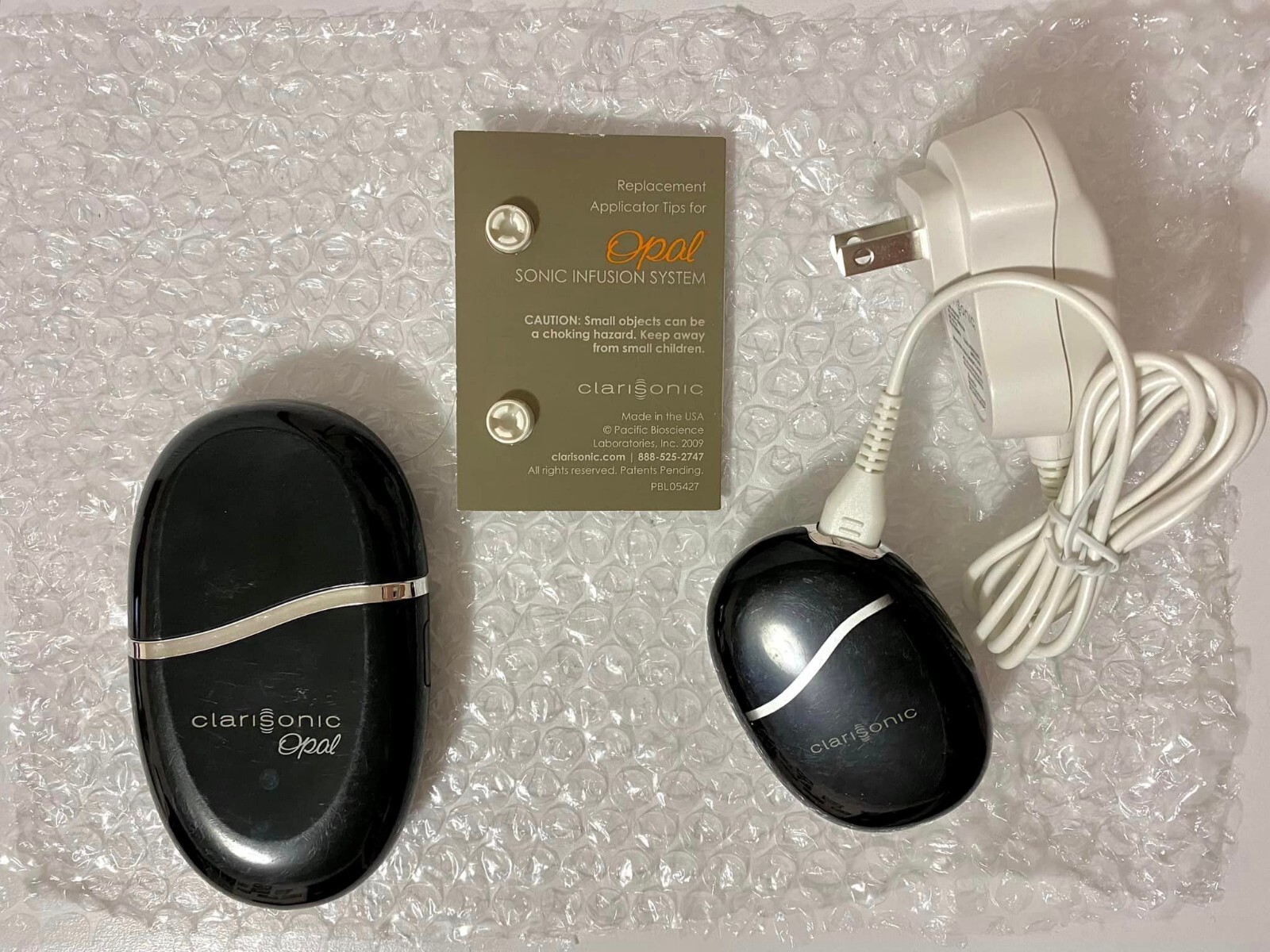 Clarisonic Opal Sonic Infusion System Set – Device, Charger, 2 Applicator Tips