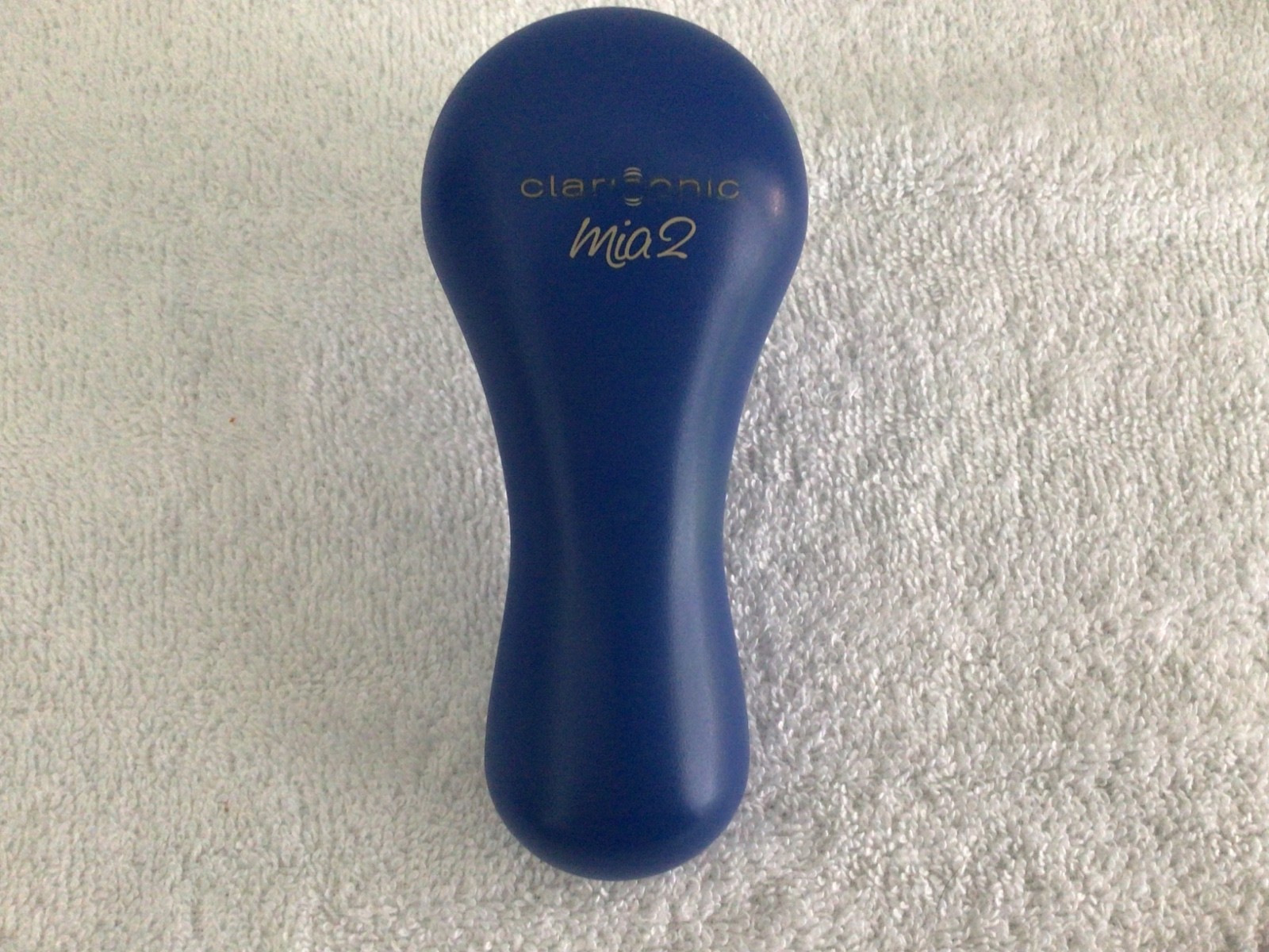 Clarasonic Mia 2 Facial Cleansing Brush With Charger and Case