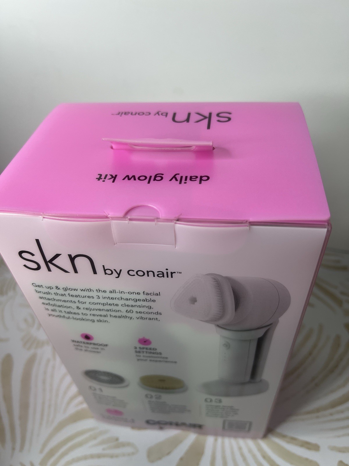 skn by conair Daily Glow Facial Cleansing Brush, All-in-One Facial Brush Include