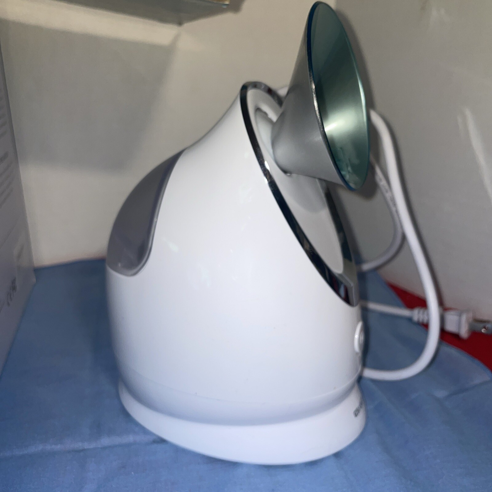 Facial Steamer EZBASICS Ionic Face Steamer- Estate Find
