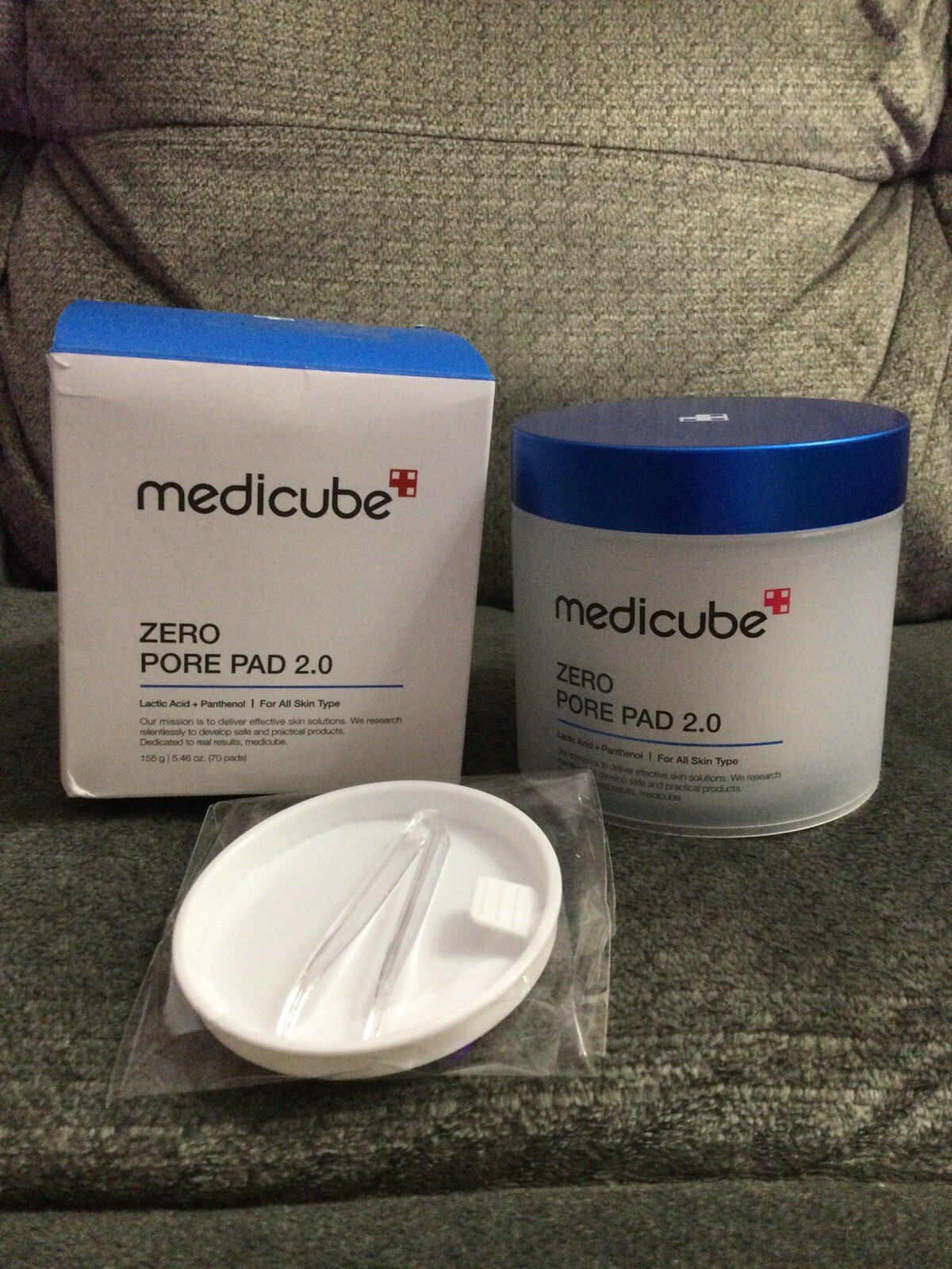New Medicube Zero Pore Pad 2.0, For All Skin Types – 70 Pads