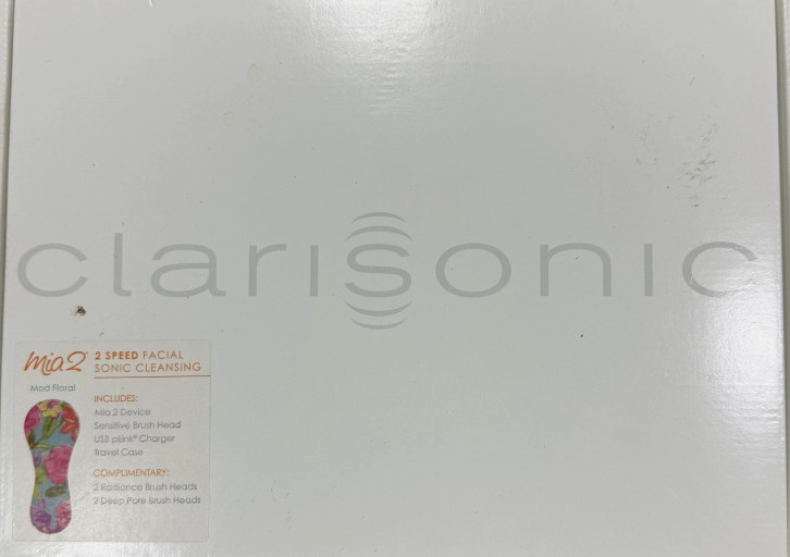 Clarisonic Mia 2 Cleansing System 2 Speeds for Gentle and Everyday Cleansing Set