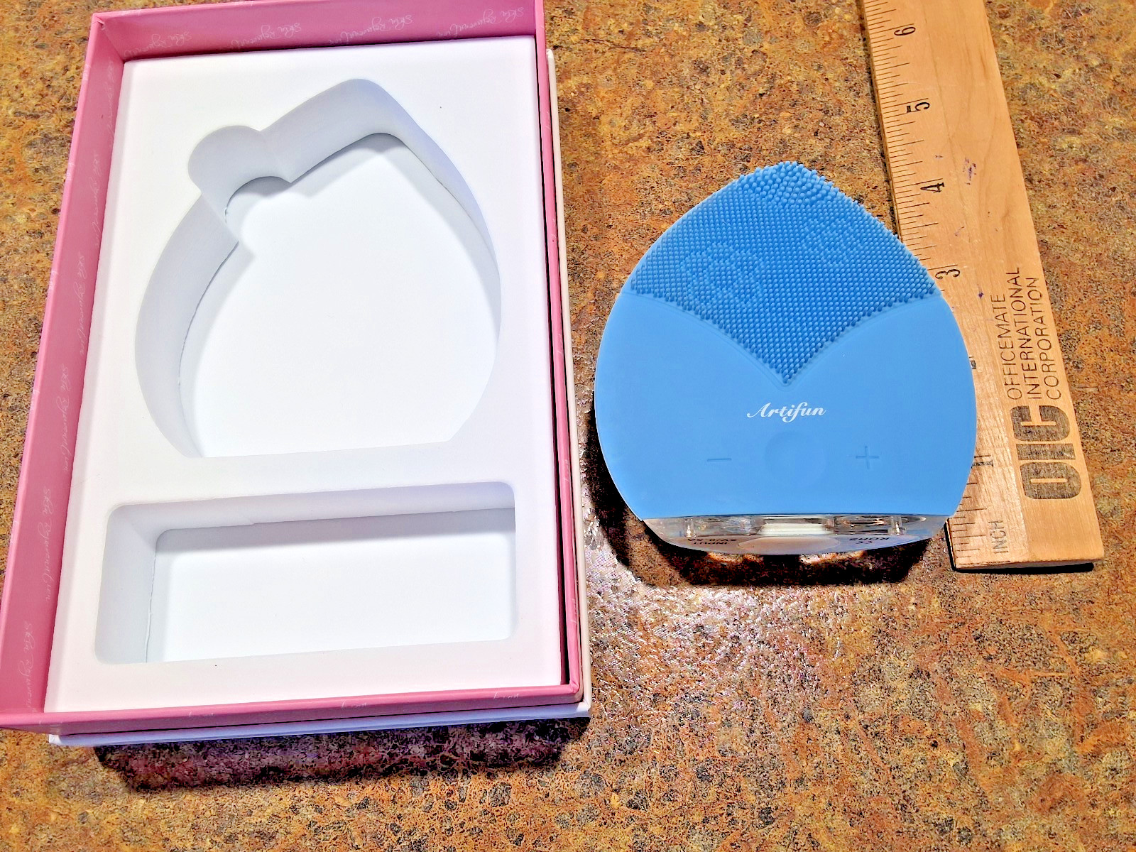 Silicone Electric Face Cleansing Brush Sonic Facial Skin Cleaner Massager
