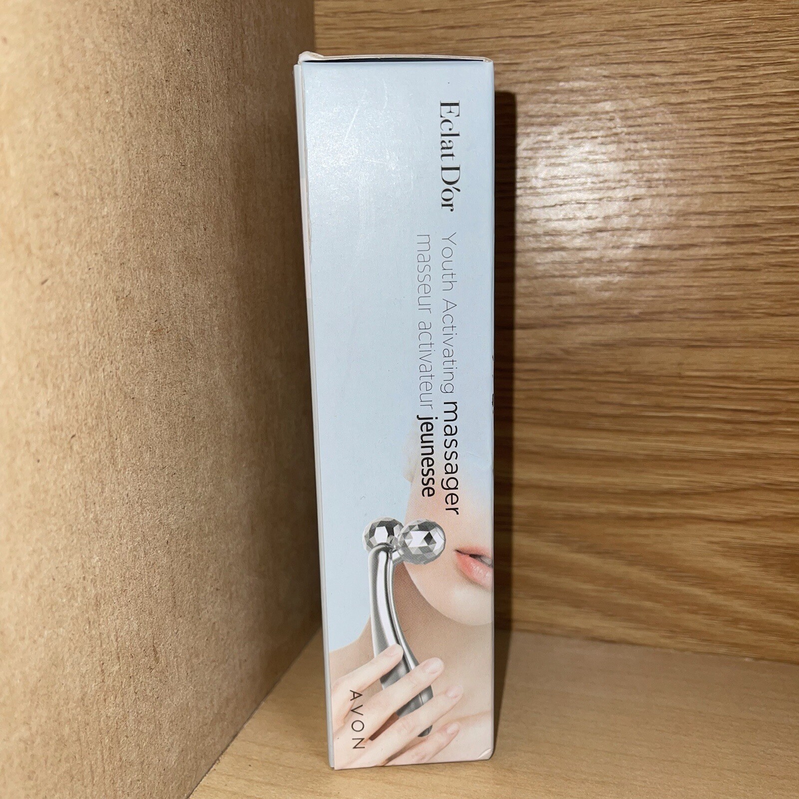 NEW Avon Eclar D`or Youth Activating Massager – Brand New In Original Box