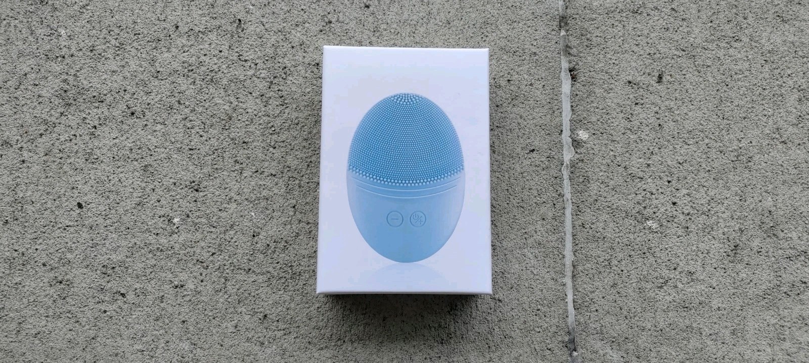 EZBASICS Sonic Face Brush, Waterproof, Blue, Model KD303, Opened Box!