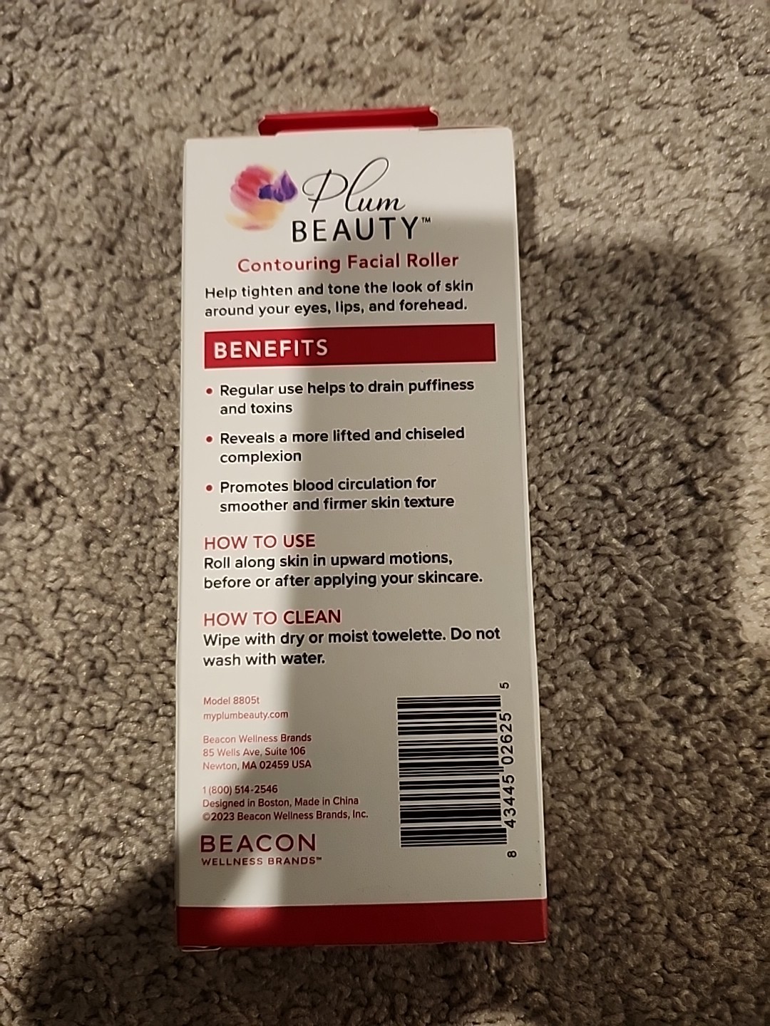 Plum Beauty Contouring Facial Roller for Puffiness Reduction