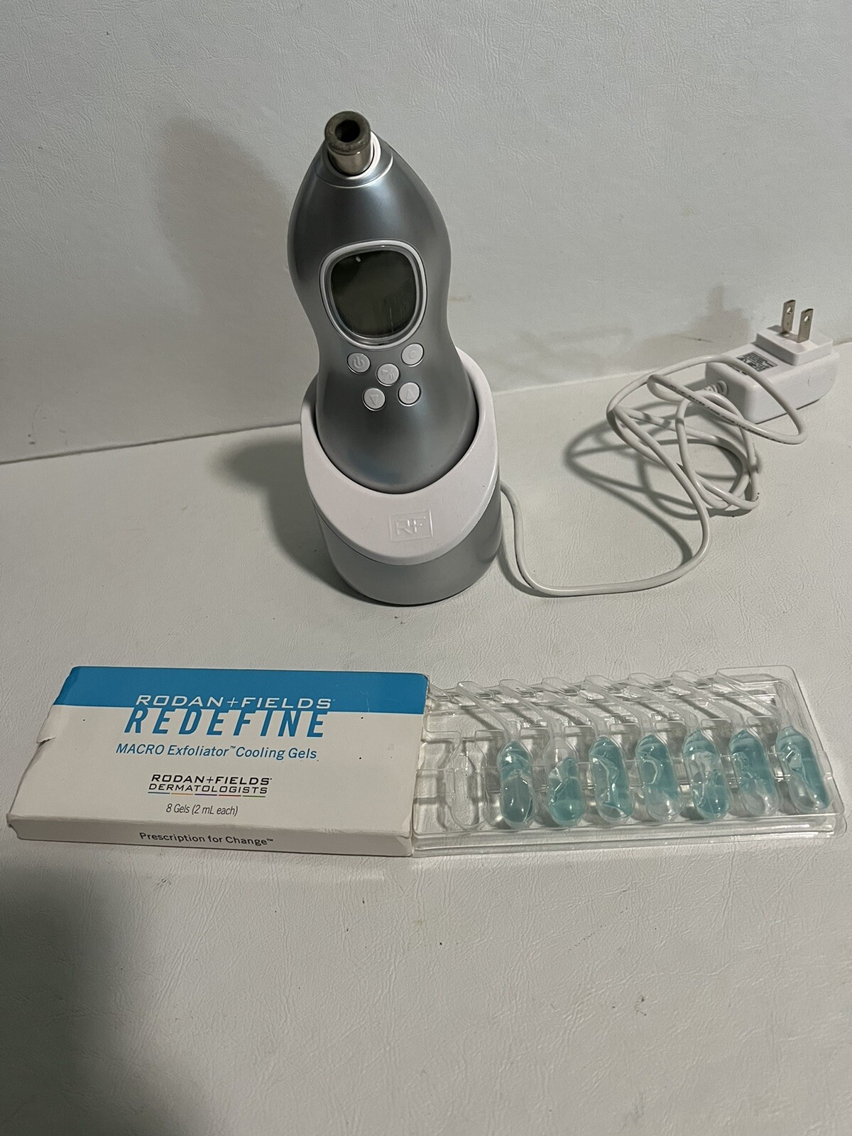 Rodan + Fields Redefine Macro Exfoliator System