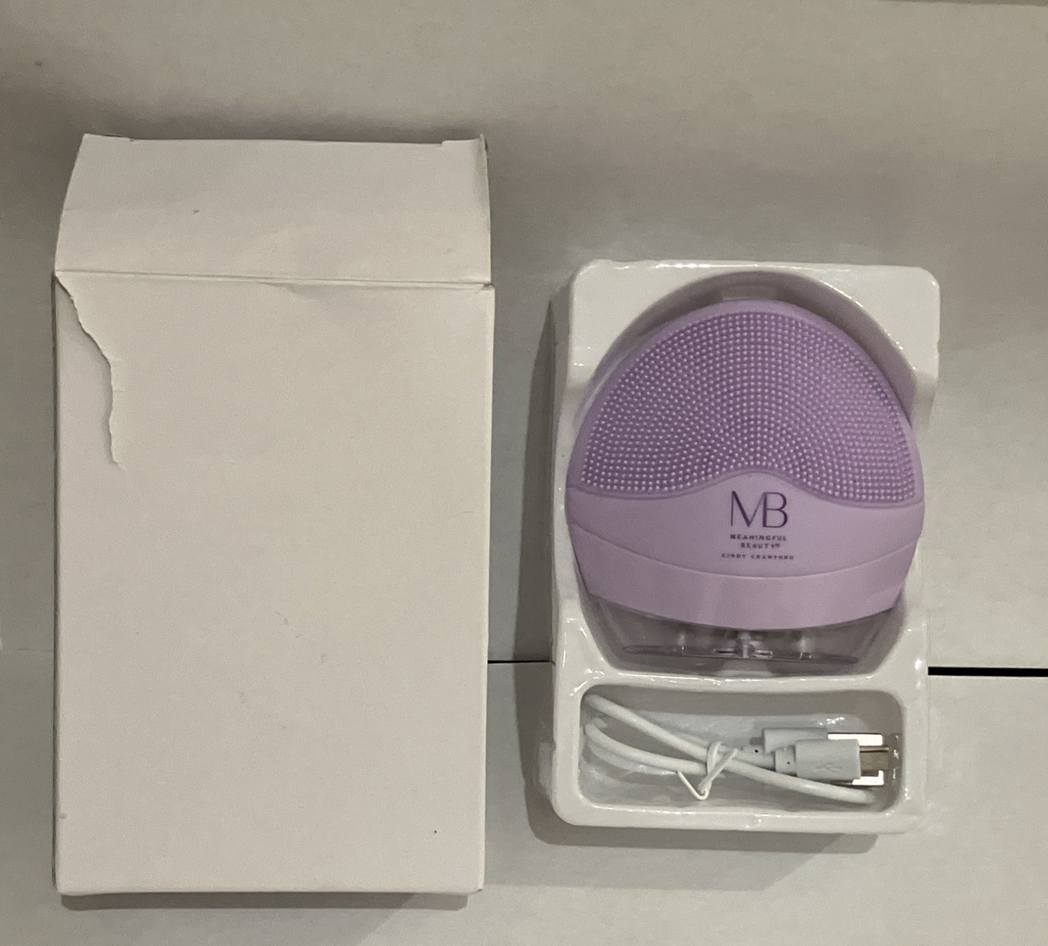 Meaningful Beauty Facial Device Scrub Portable Purple USB Charger New Open Box