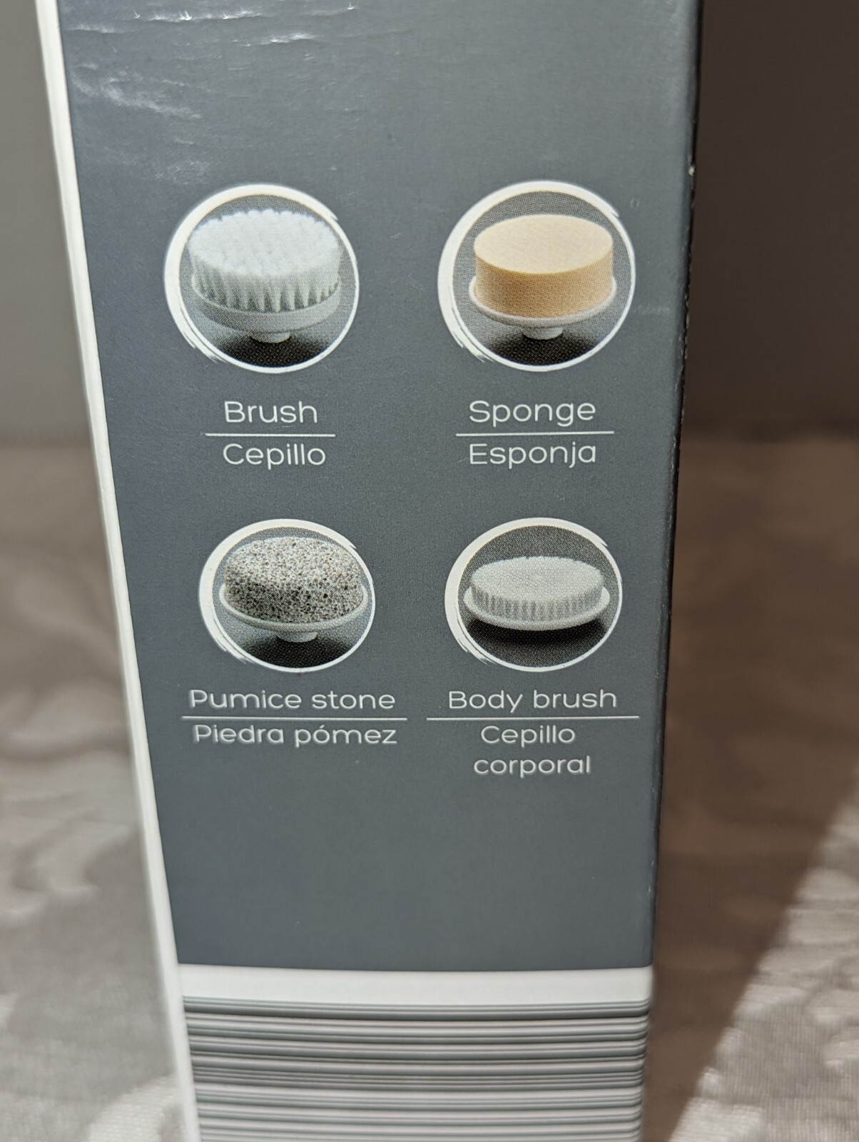 Visage Pro Style Facial Cleanser Spinning Brush Face Cleaner w/ Brushes