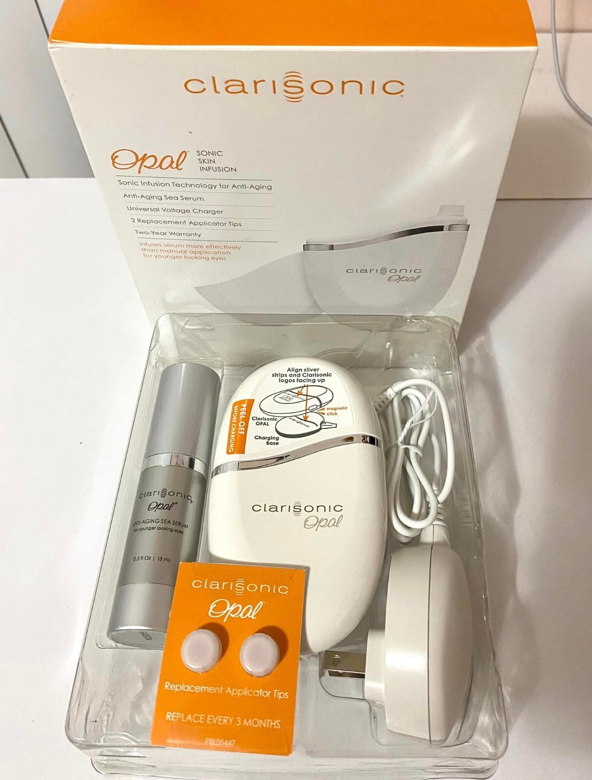 NEW Clarisonic Opal Sonic Skin Infusion Set – Device, Serum, 2 Tips, Charger