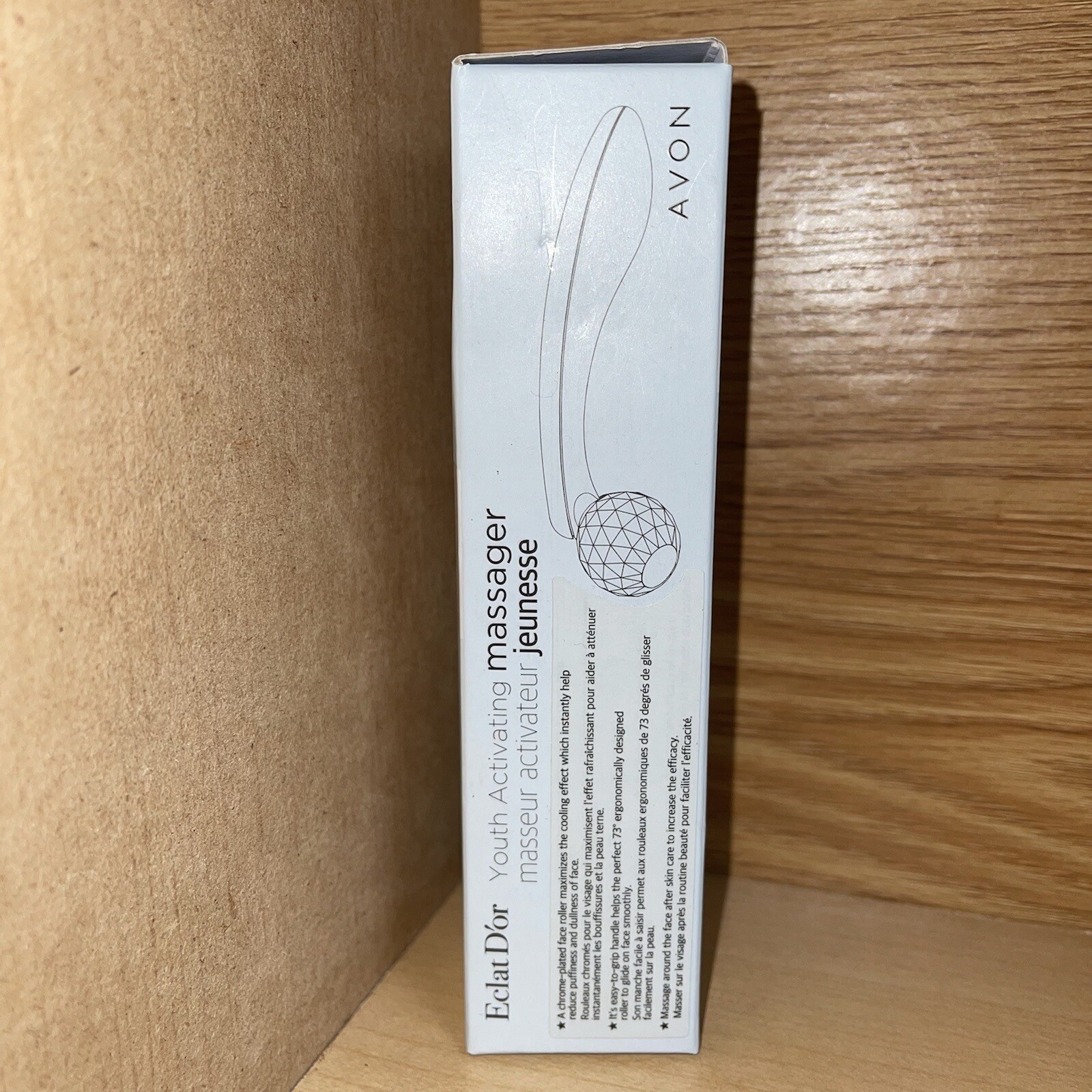 NEW Avon Eclar D`or Youth Activating Massager – Brand New In Original Box