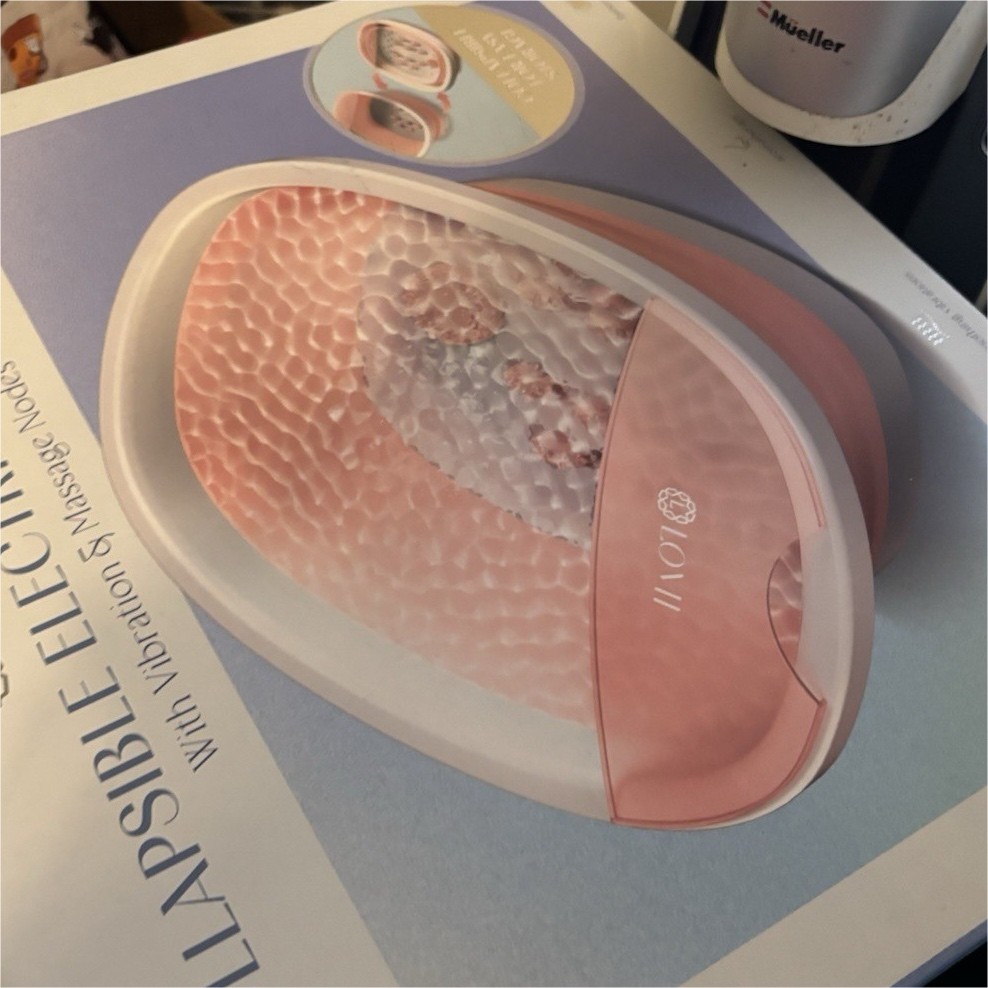 Ilion Facial Massager Rechargeable 6Hr Battery Life Pink/White