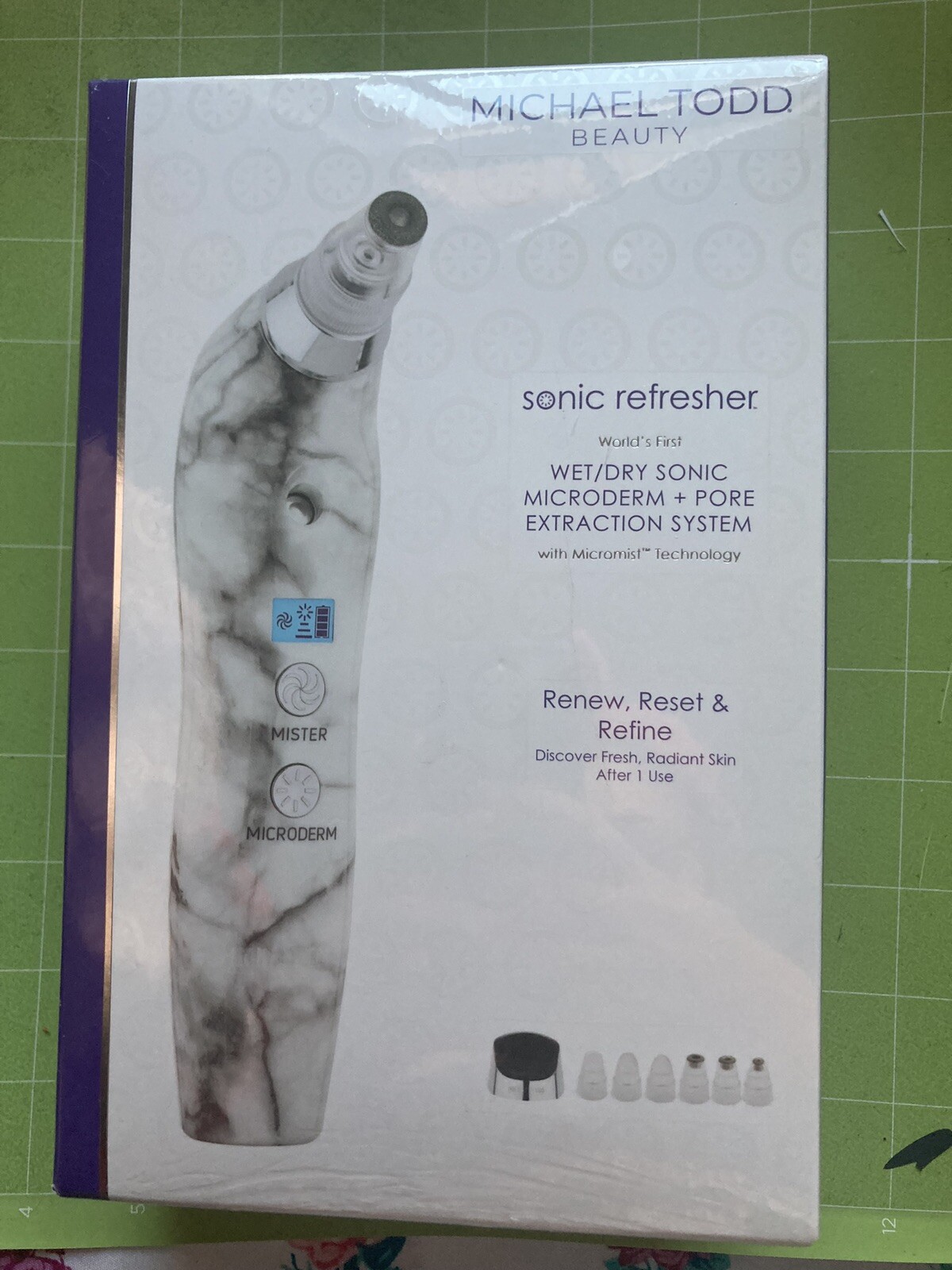 Michael Todd Beauty Sonic Refresher Wet/Dry Sonic Microderm + Pore Extraction