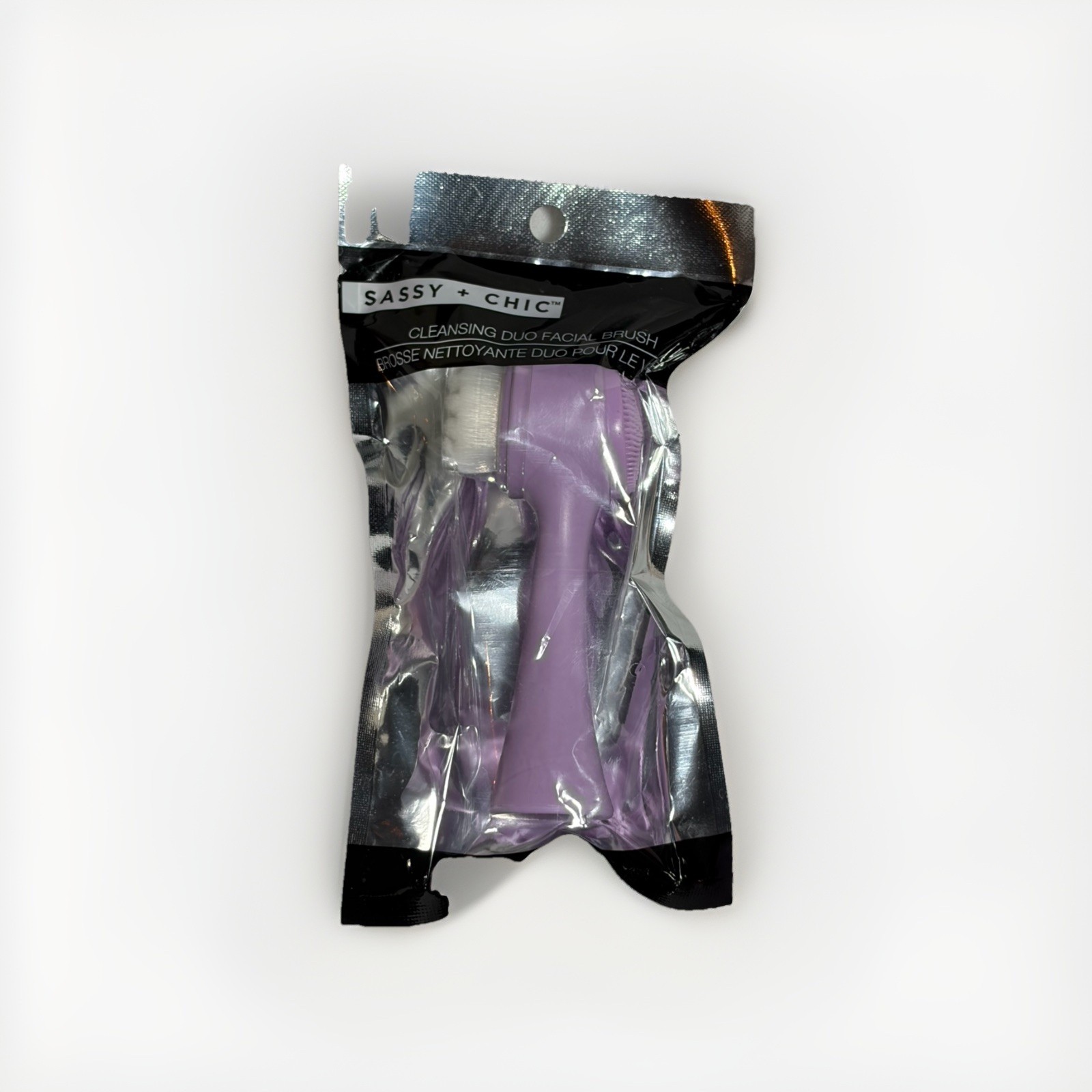 Sassy+Chic Cleansing Duo Facial Brush – Lavender