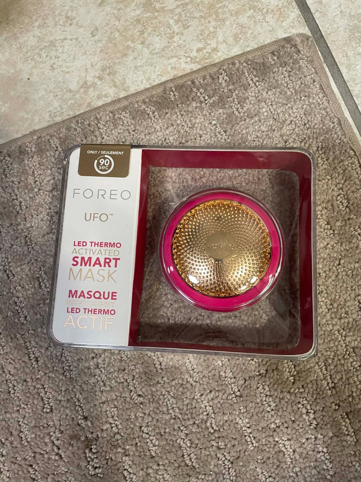 FOREO UFO LED Thermo Activated Smart Mask Device – Fuchsia