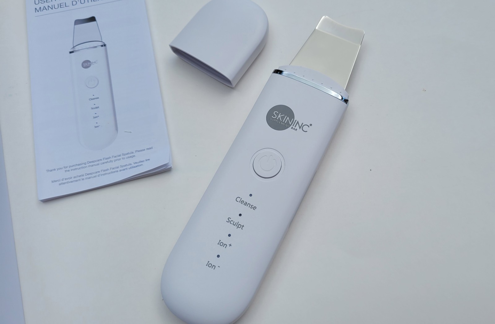 Skininc Deepcare Flash Facial Spatula Ultrasonic Pore & Skin Care Extractor