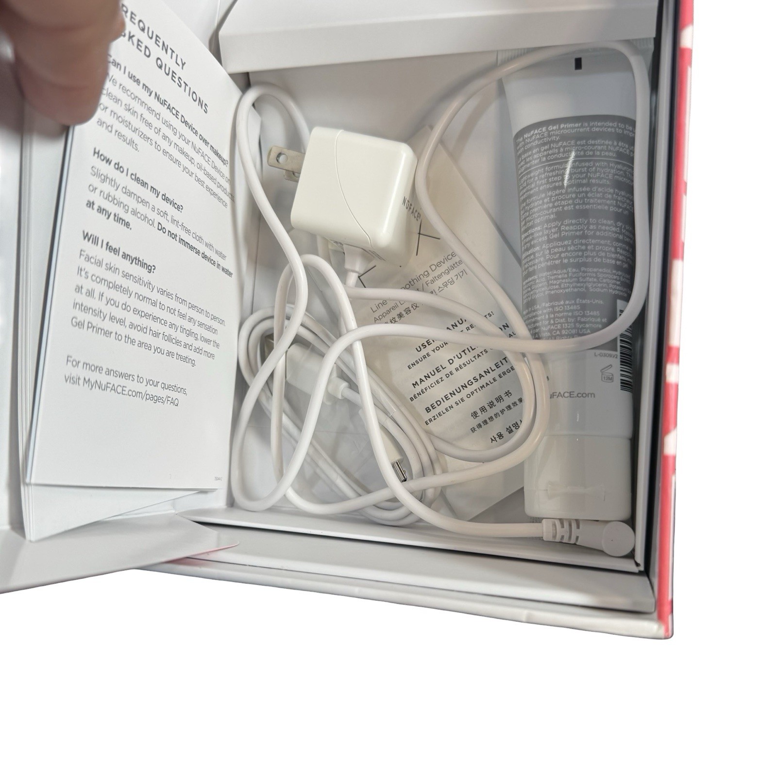 NuFACE Mini Facial Toning Device WHITE 20th Gift Set Bundle