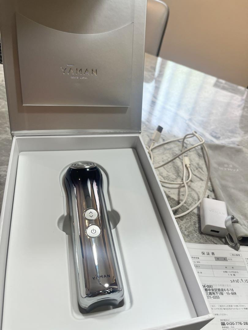 YA-MAN Bloom WRS12-YL Facial RF EMS LED Beauty Device Tested Complete No Gel