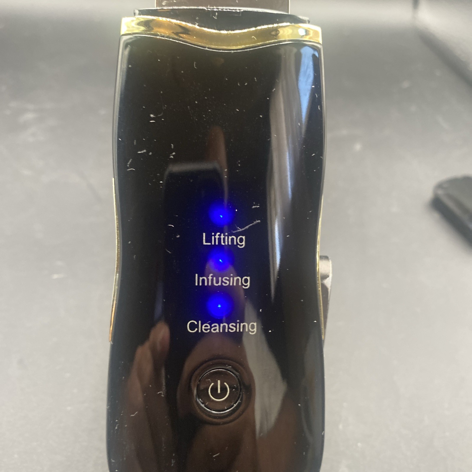 Ultrasonic Ion Peeling Machine Rechargeable Cleansing Importer Works Great