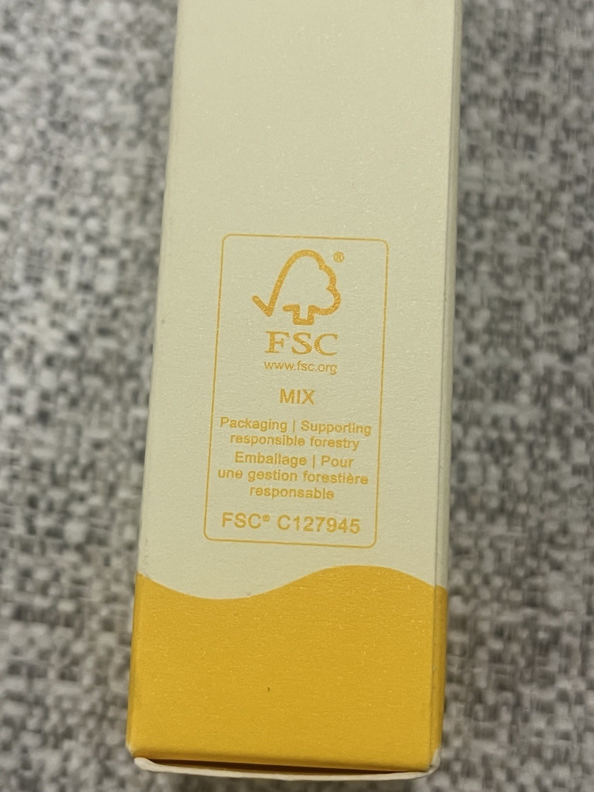 NIB belif Dew Guard Milky Sun Serum Sunscreen SPF 40 – 1.69 Fl Oz Exp 11/2026