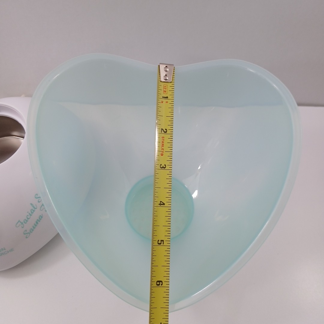 Vintage from Avon Facial Sauna Steamer Green and White