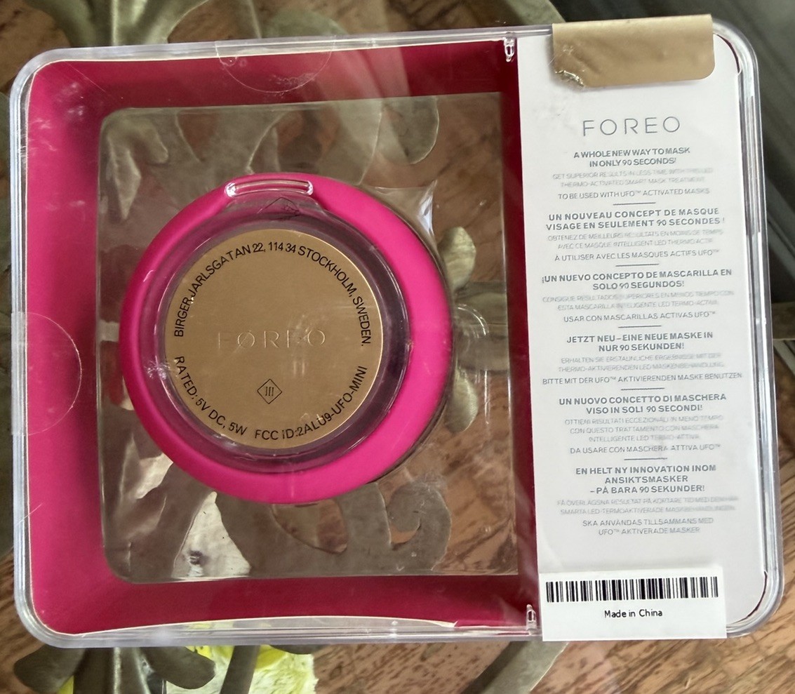 FOREO UFO Mini Smart Mask Treatment Device Fuchsia NEW IN SEALED BOX New Sealed