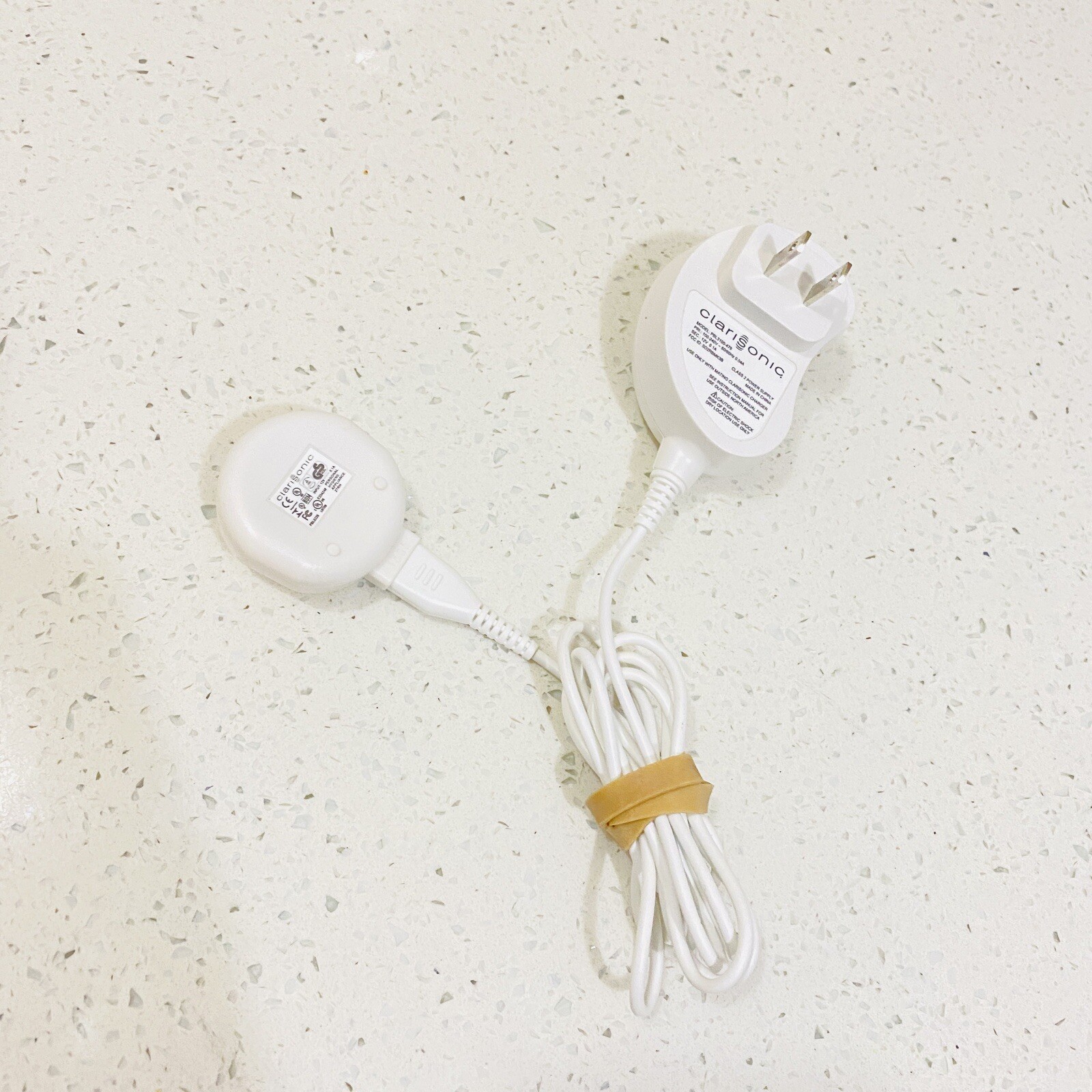 Clarisonic Mia 1 & 2 Wall Charger Adapter + Base PBL3100-479 And PBL4110