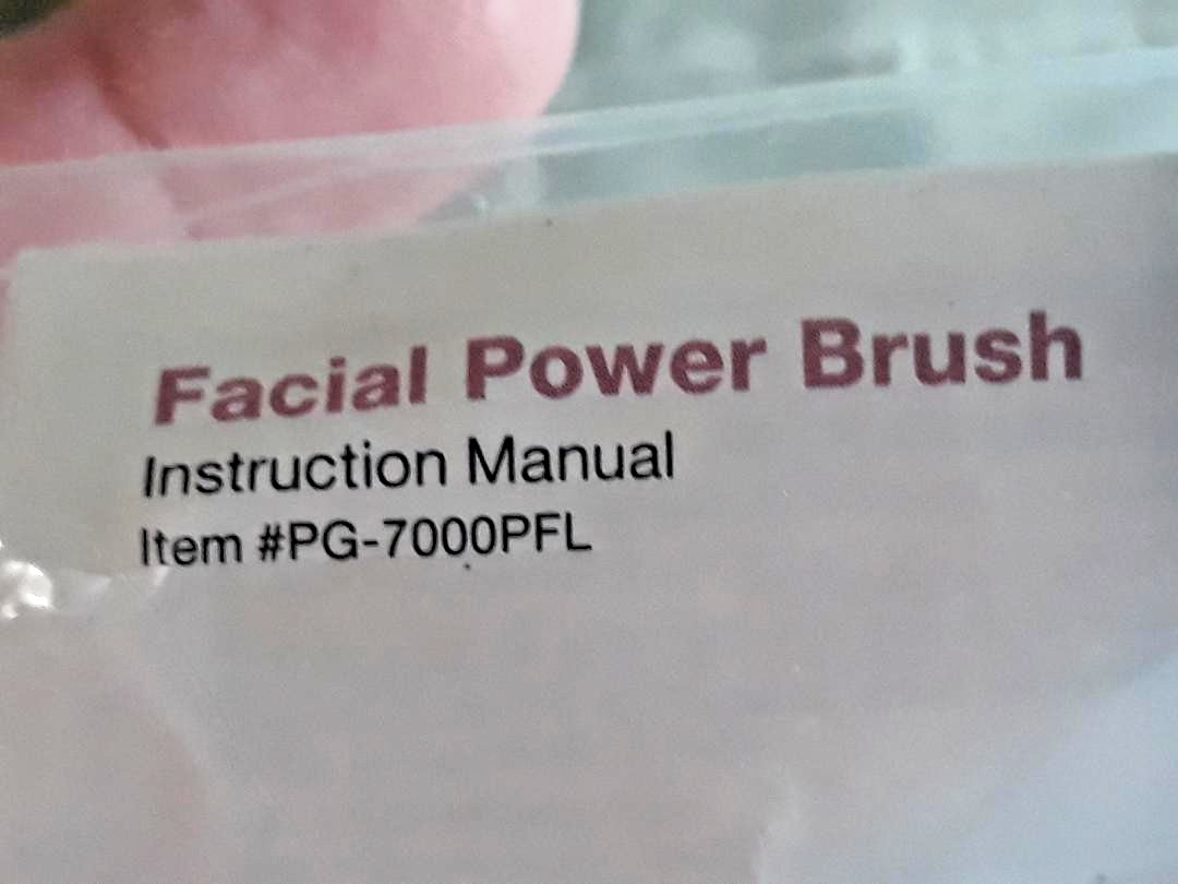 Vivitar Simply Beautiful Facial Power Brush Flower Design Tested New No box