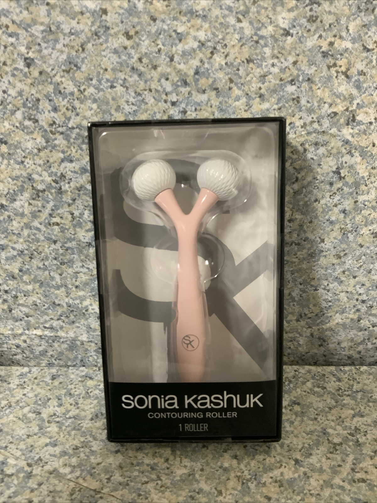 ☀️ Sonia Kashuk Contouring Roller – Promotes Firming of Skin. SEALED