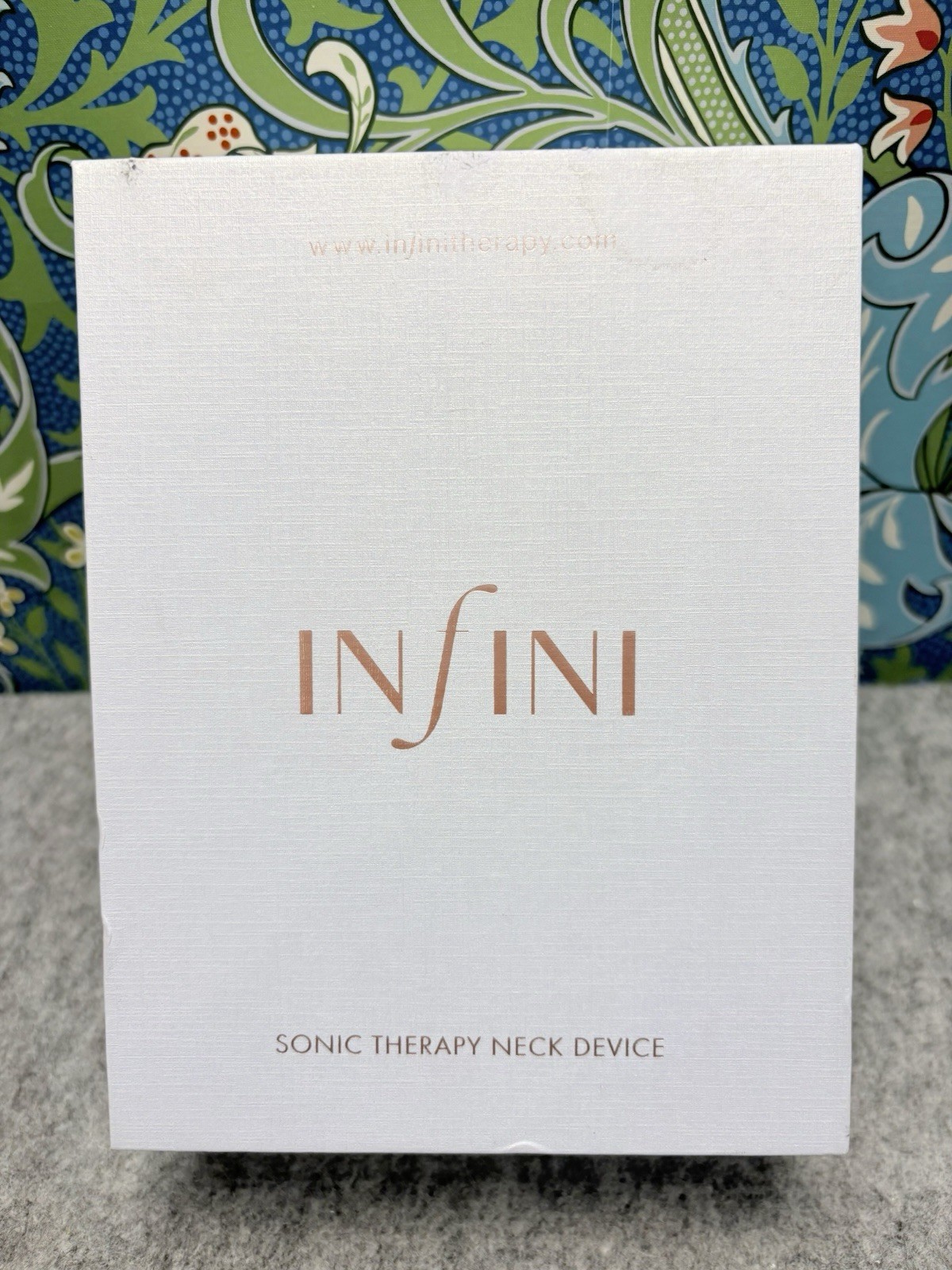 NEW Infini Therapy Sonic Therapy Neck Device For Rejuvenation & Skin Tightening