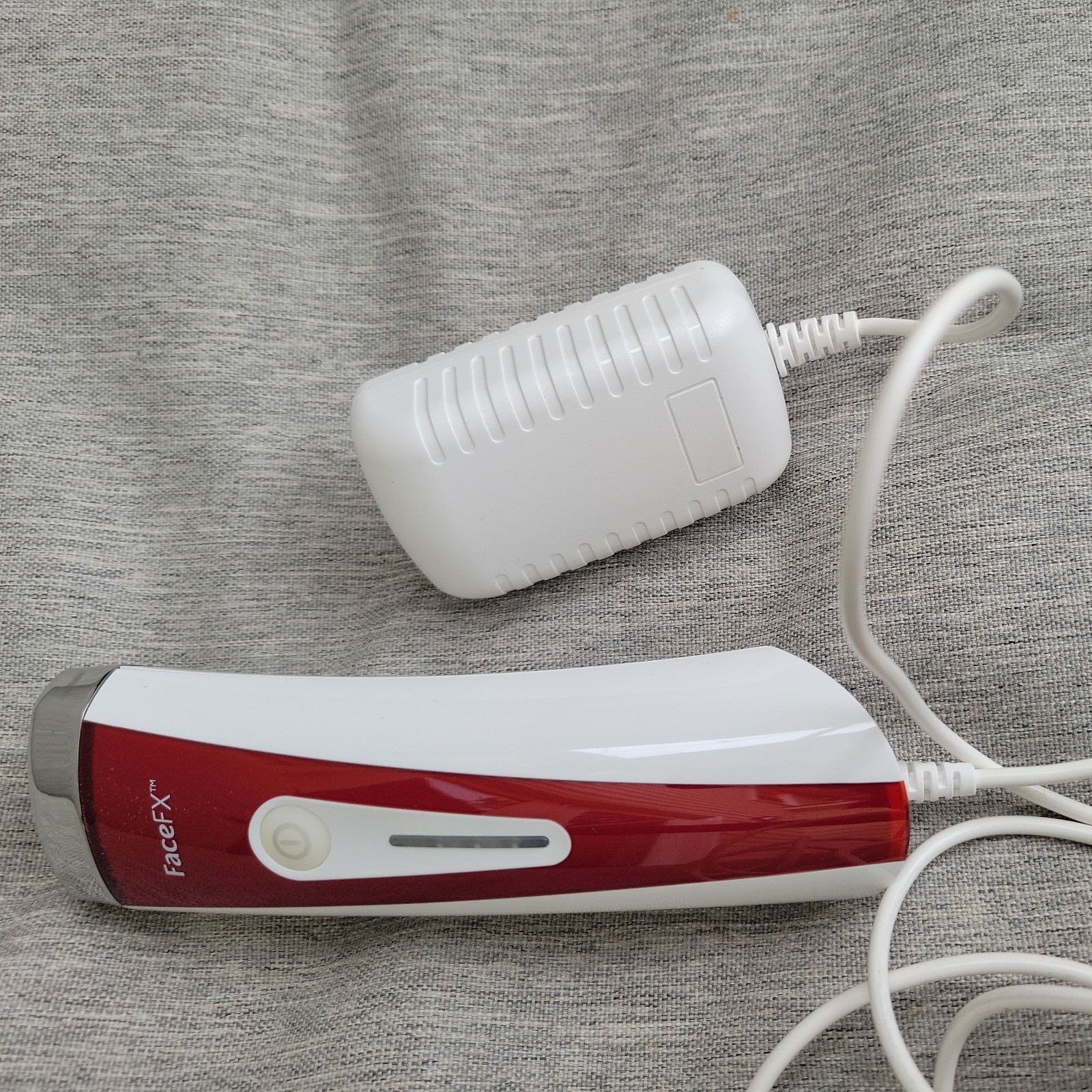 Silk’n FaceFX Facial Toning Device Age Reversing Radiant Heat Optical Energy