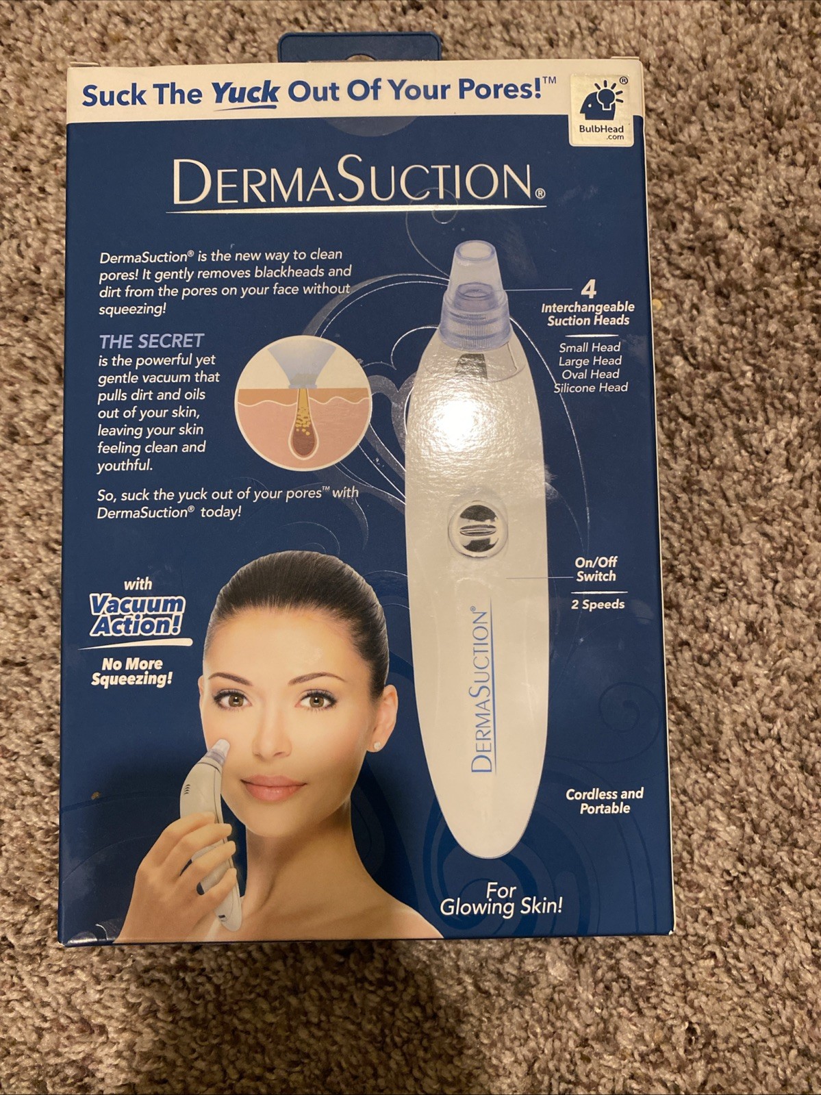 BulbHead DermaSuction Pore Cleaning Device with Vacuum Action