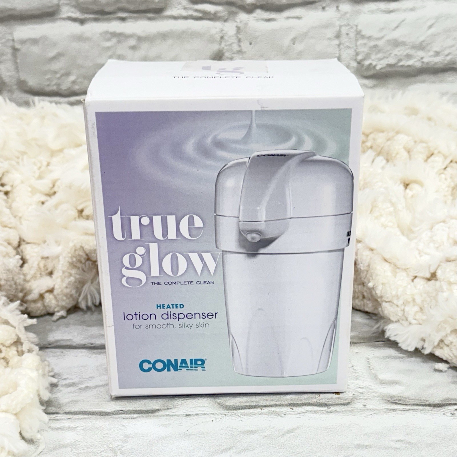 Conair True Glow Heated Lotion Dispenser Warmer HLD23TGR Warm Lotion Silky Skin