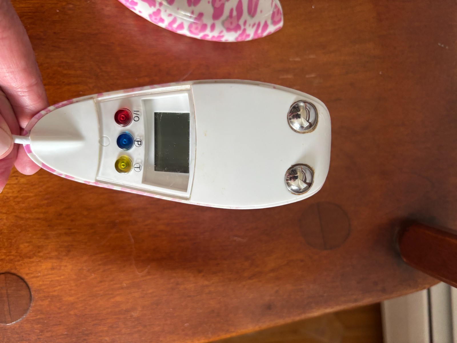 SERIOUS SKIN CARE The Egg Microcurrent+ Facial Toning System NEEDS BATTERY
