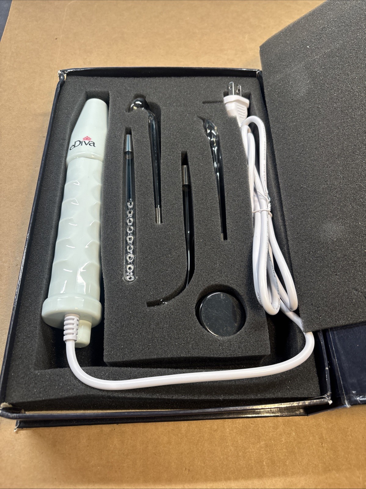 eDiva Radiance High Frequency Facial Device 4 Attachments